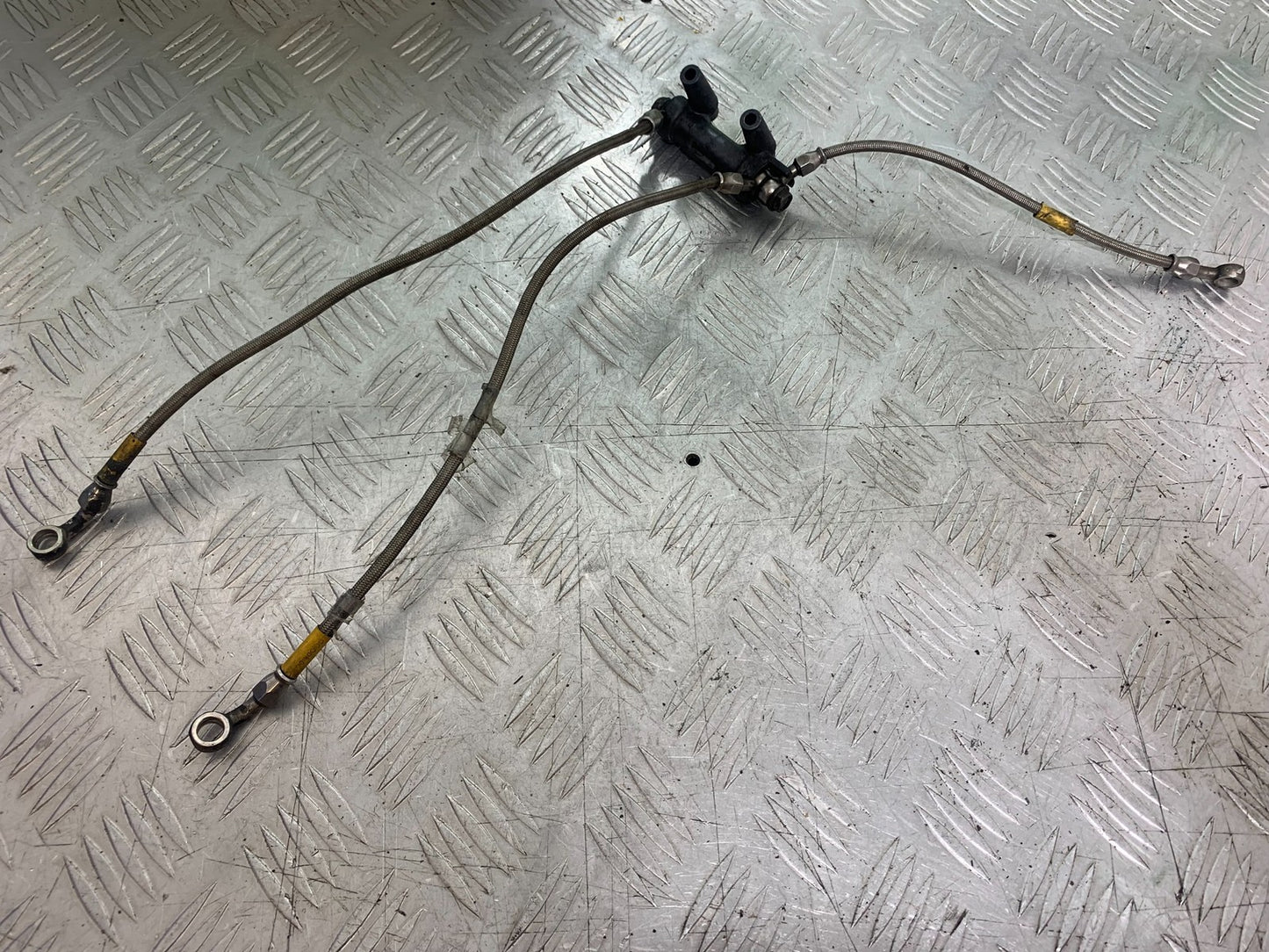 KAWASAKI ZX9R ZX9 C FRONT BRAKE LINES  YEAR 1998-99 (CMB1213)
