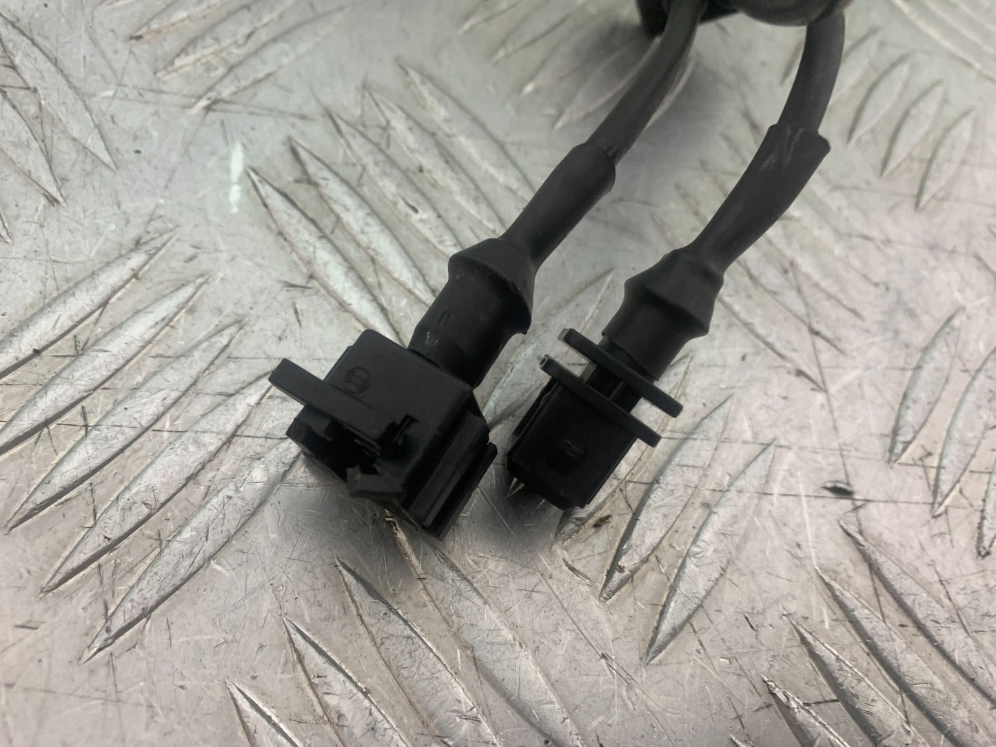 BMW K1200 K 1200 LT BOOSTER PLUG   YEAR 1999-07 (CMB1271)