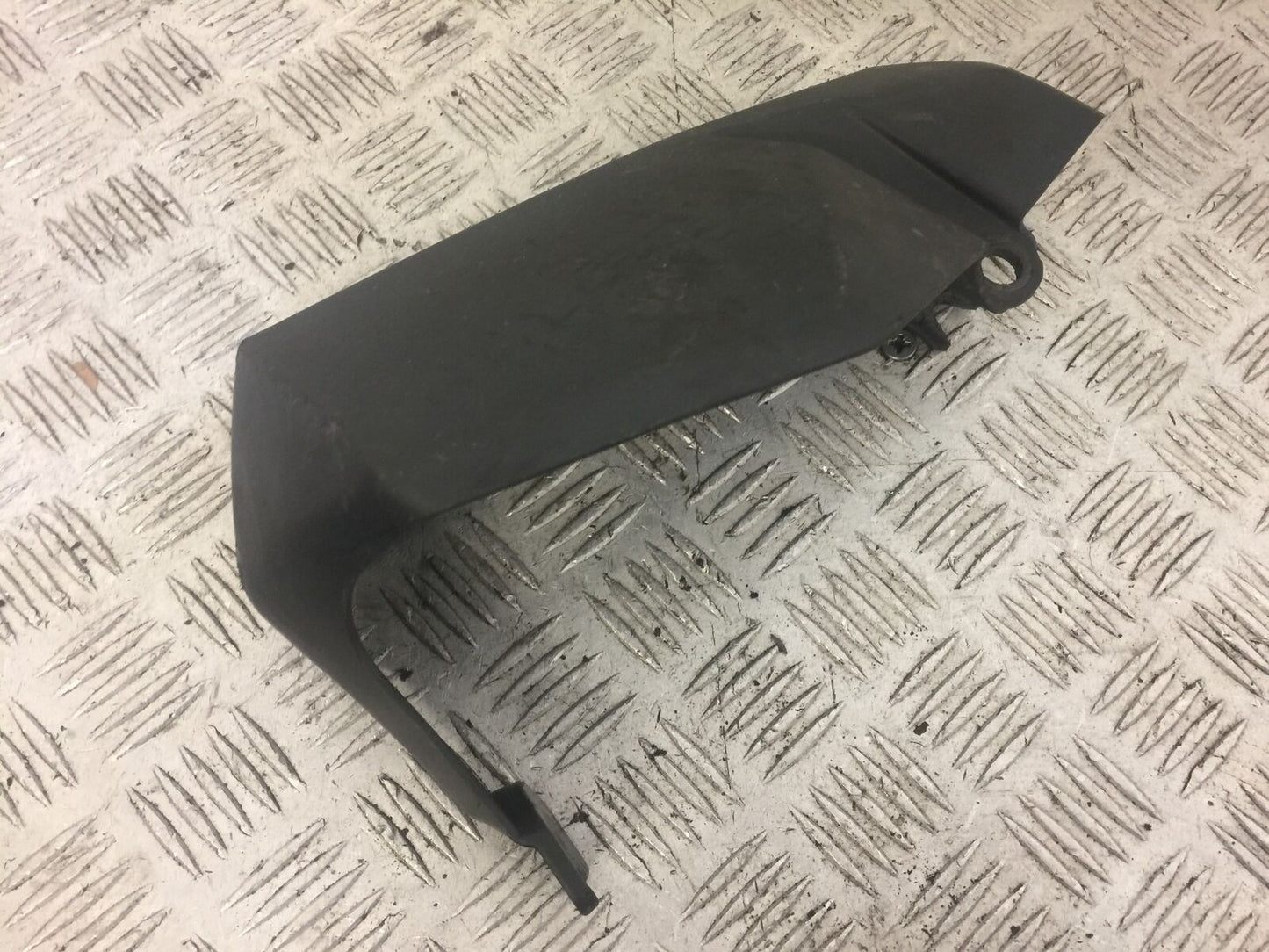 SUZUKI DL 650 V-STROM LEFT HAND GUARD   YEAR 2017 (STOCK 638)