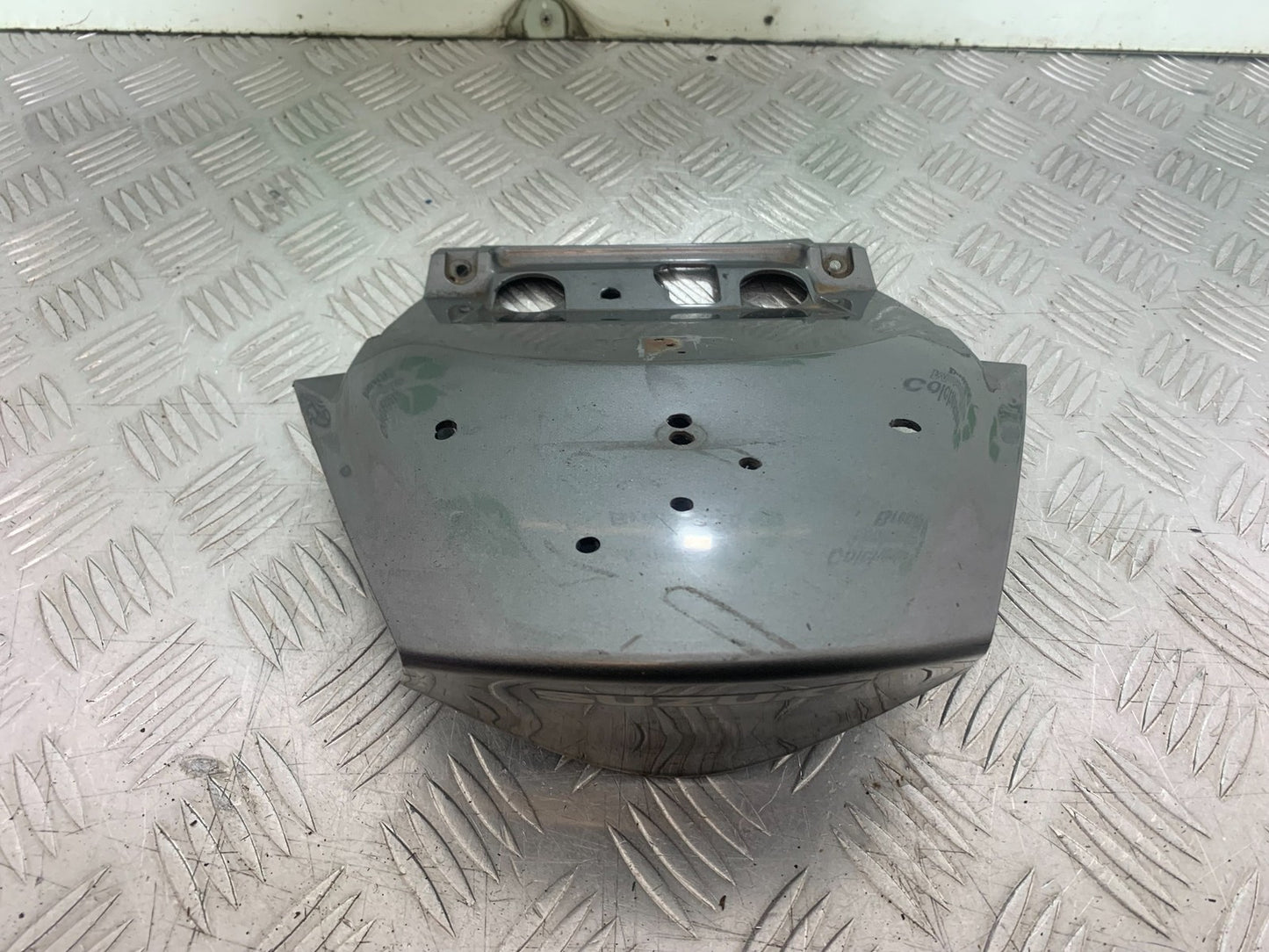 SUZUKI AN 200 UH 200 TAIL PIECE JOINER YEAR 2007-2009 (CMB1256)