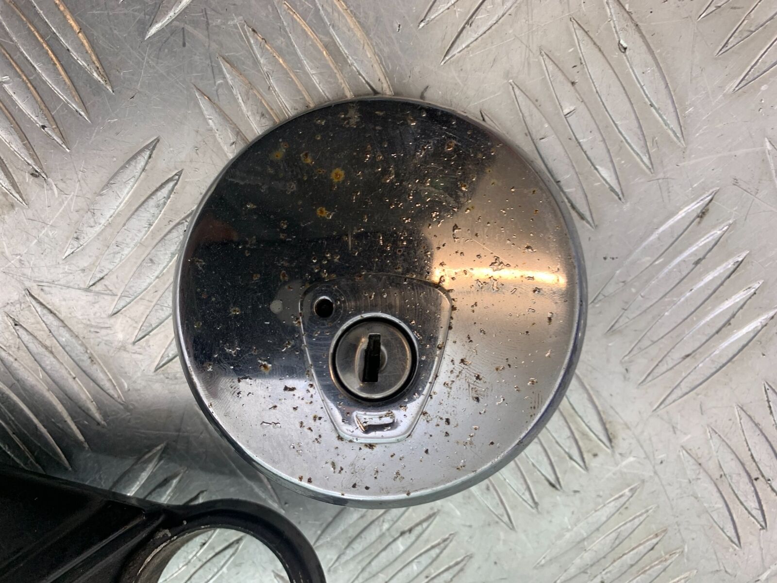 YAMAHA FJ1100 FJ 1100 LOCKS AND KEY YEAR 1984-1985 (CMB1101)
