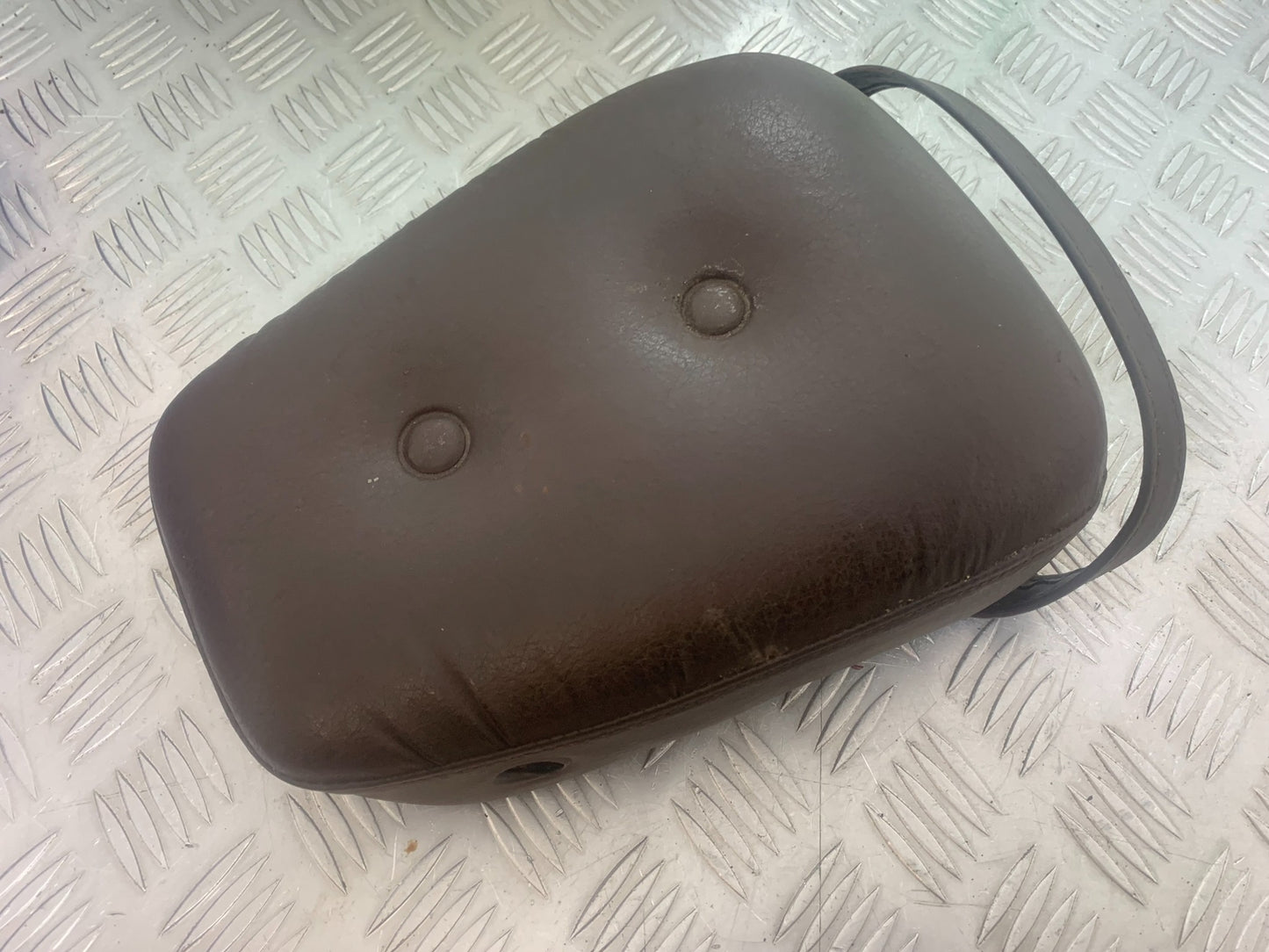 YAMAHA XV535 XV 535 VIRAGO REAR SEAT   YEAR 1994-02 (CMB1139)