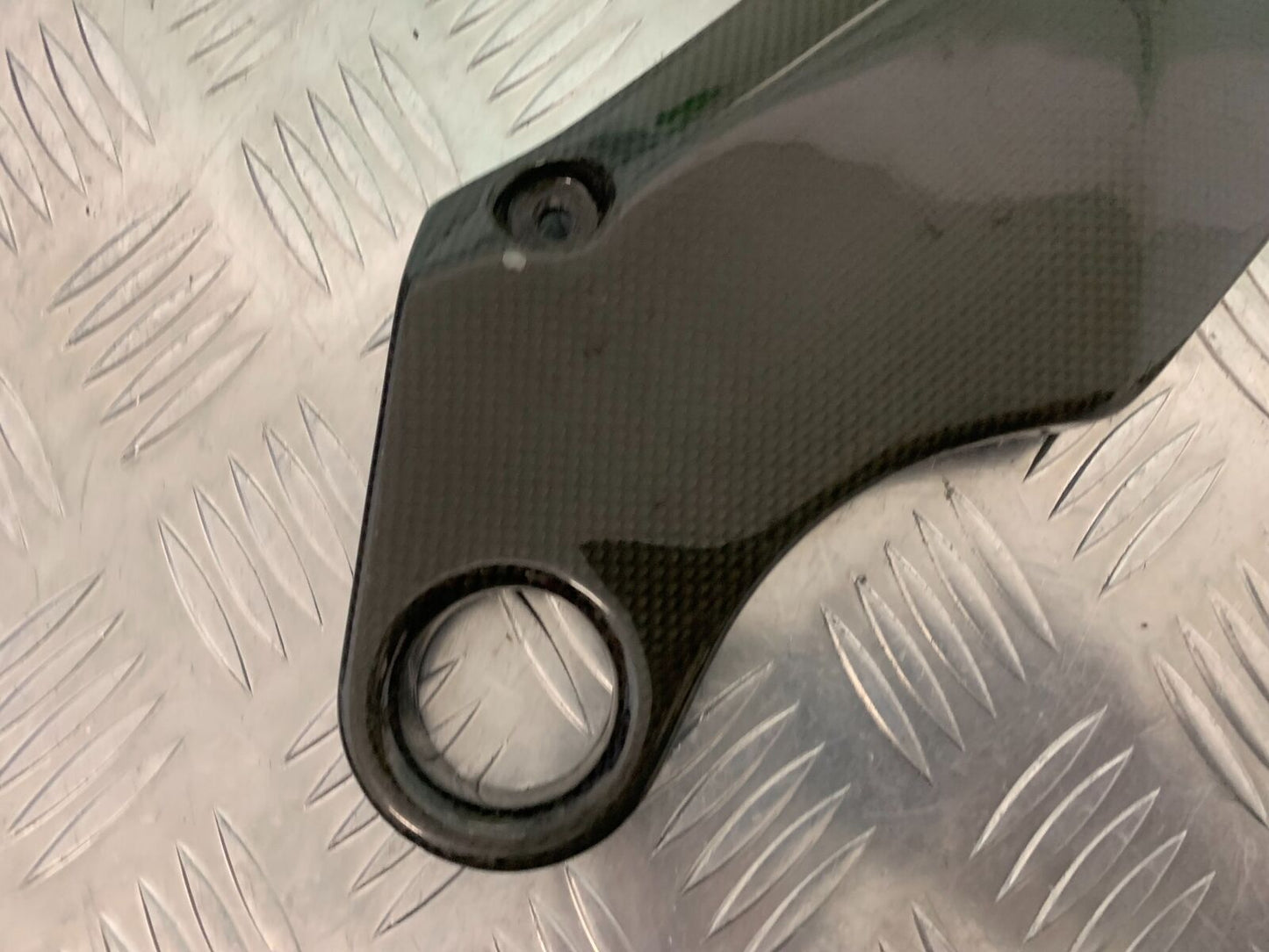 KAWASAKI Z750 Z 750 RIGHT CARBON FRAME COVER   YEAR 2004-2006  (STOCK 963)