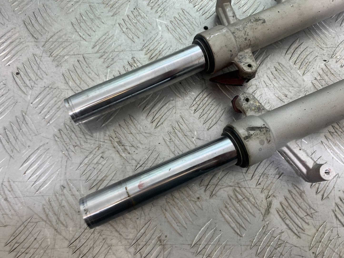 YAMAHA XMAX 250 XMAX 250 FORKS  YEAR 2006-09 (CMB1201)