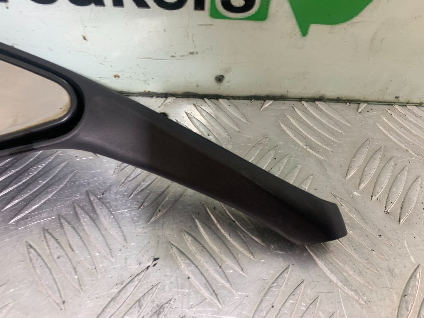 TRIUMPH 675 STREET TRIPLE LEFT MIRROR  2013-2016 (CMB1186)