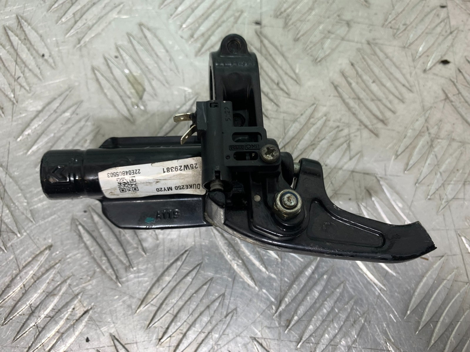 KTM DUKE 125 FRONT MASTER CYLINDER   YEAR 2017-2022 (CMB1274)