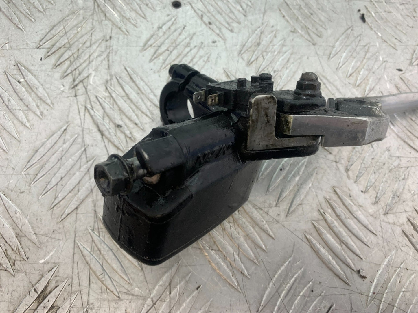 HONDA CBR1100 BLACKBIRD BRAKE MASTER CYLINDER  YEAR 1999-2005 (CMB1232)