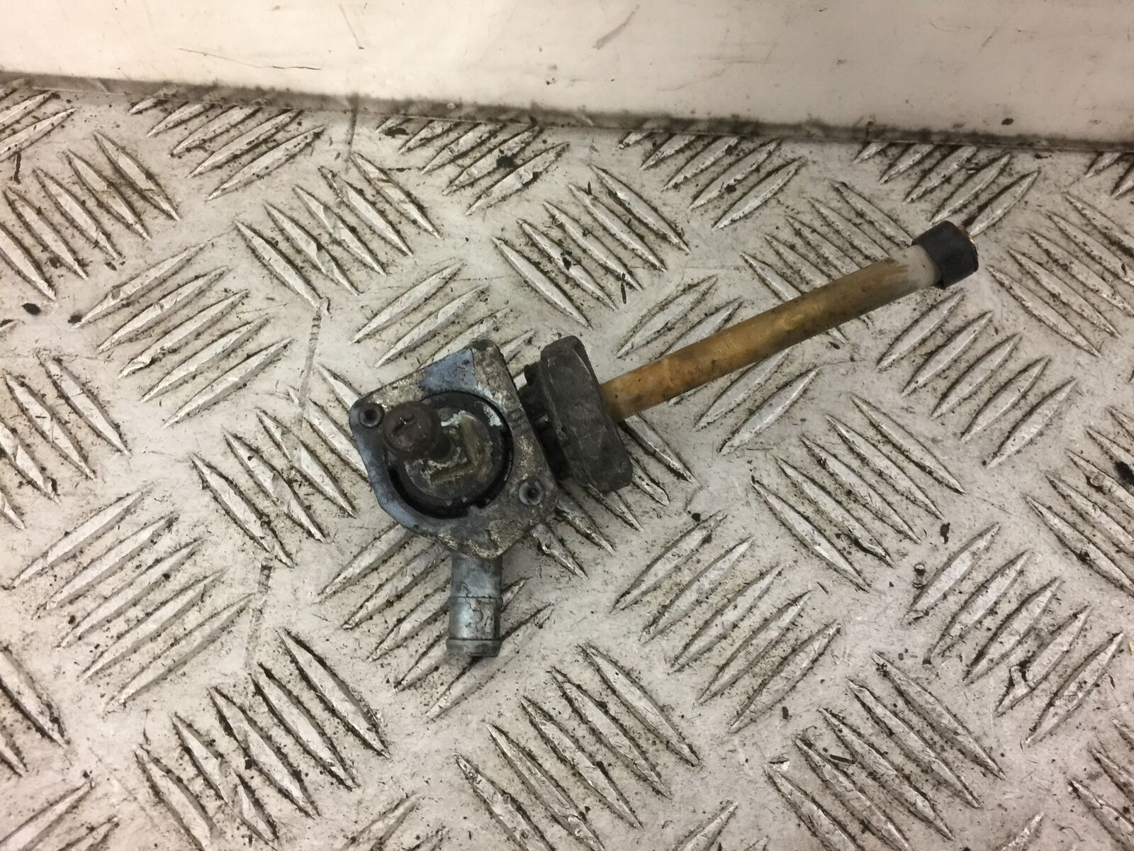 HONDA VT600 VT 600 SHADOW PETROL TAP  YEAR 1996 (STOCK 389)