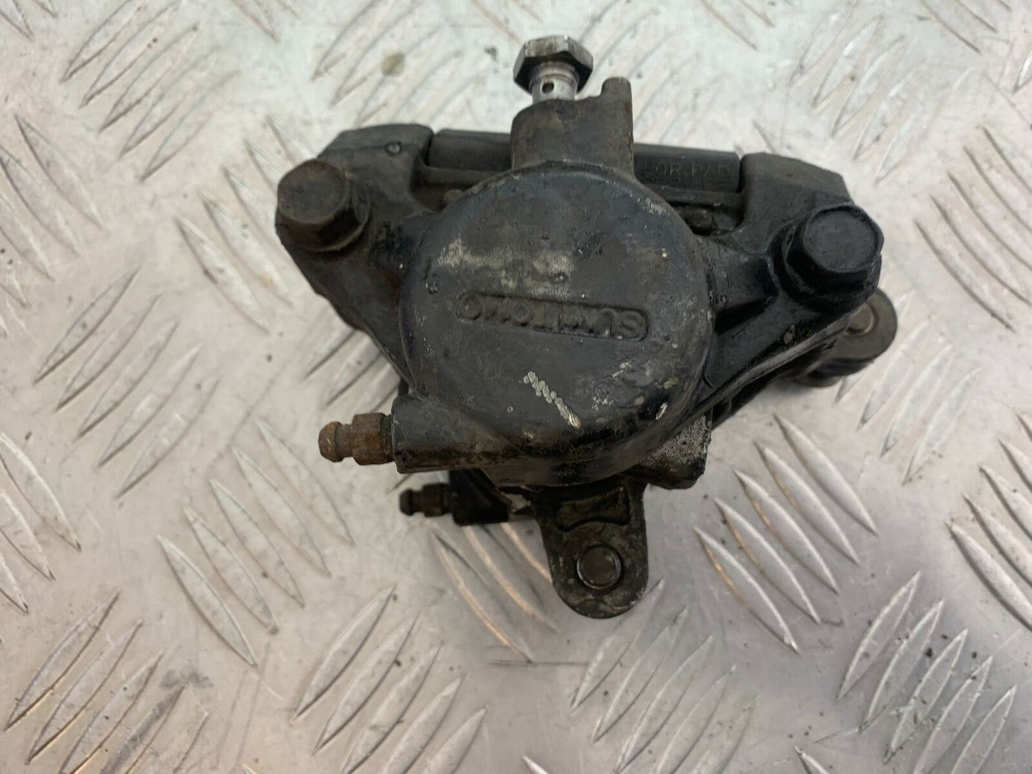 YAMAHA XJR1300 XJR 1300 REAR BRAKE CALIPER (SOLD AS PARTS)  1999-2003 (CMB1119)