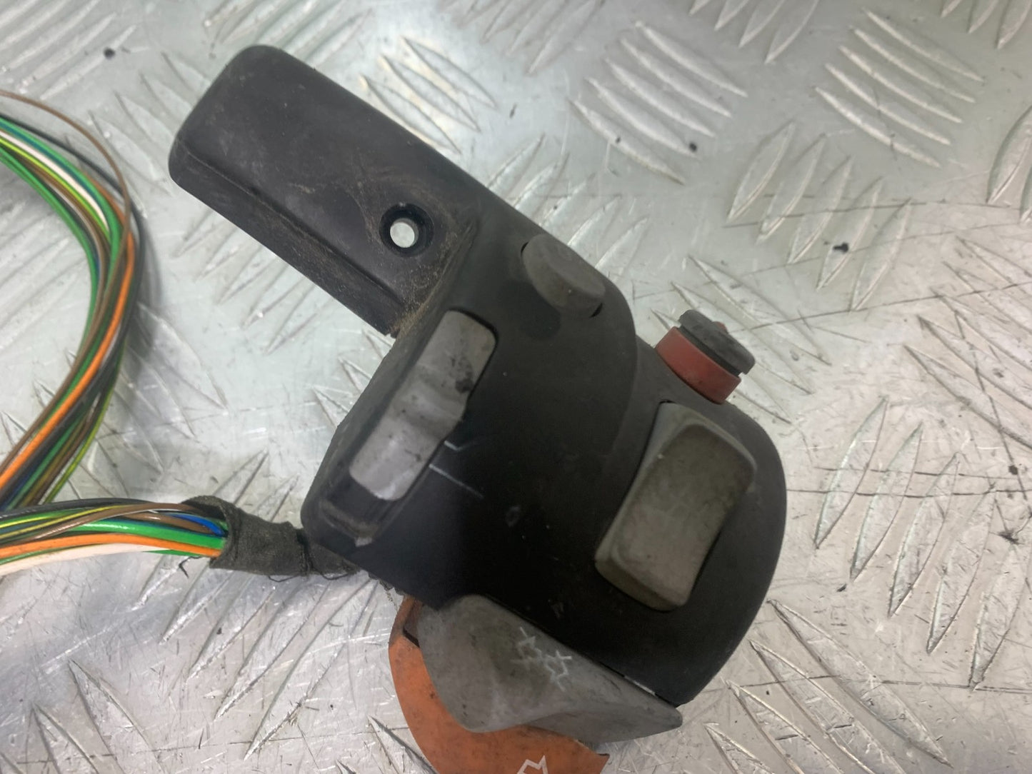 BMW K1200 K 1200 LT RIGHT SWITCH GEAR YEAR 1999-07 (CMB1271)