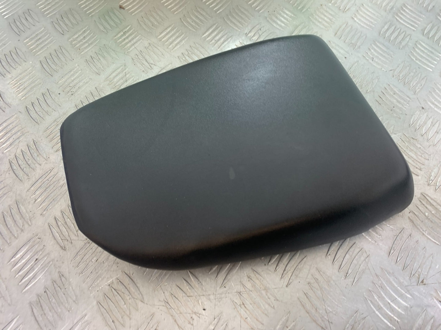KAWASAKI ZX6R ZX6 F REAR SEAT  YEAR 1995-1997 (CMB1169)