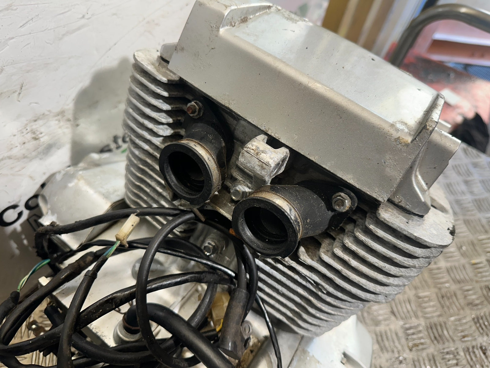 PIONEER XF250 XF 250 2-CYLINDER ENGINE YEAR 2009 (CMB1143)