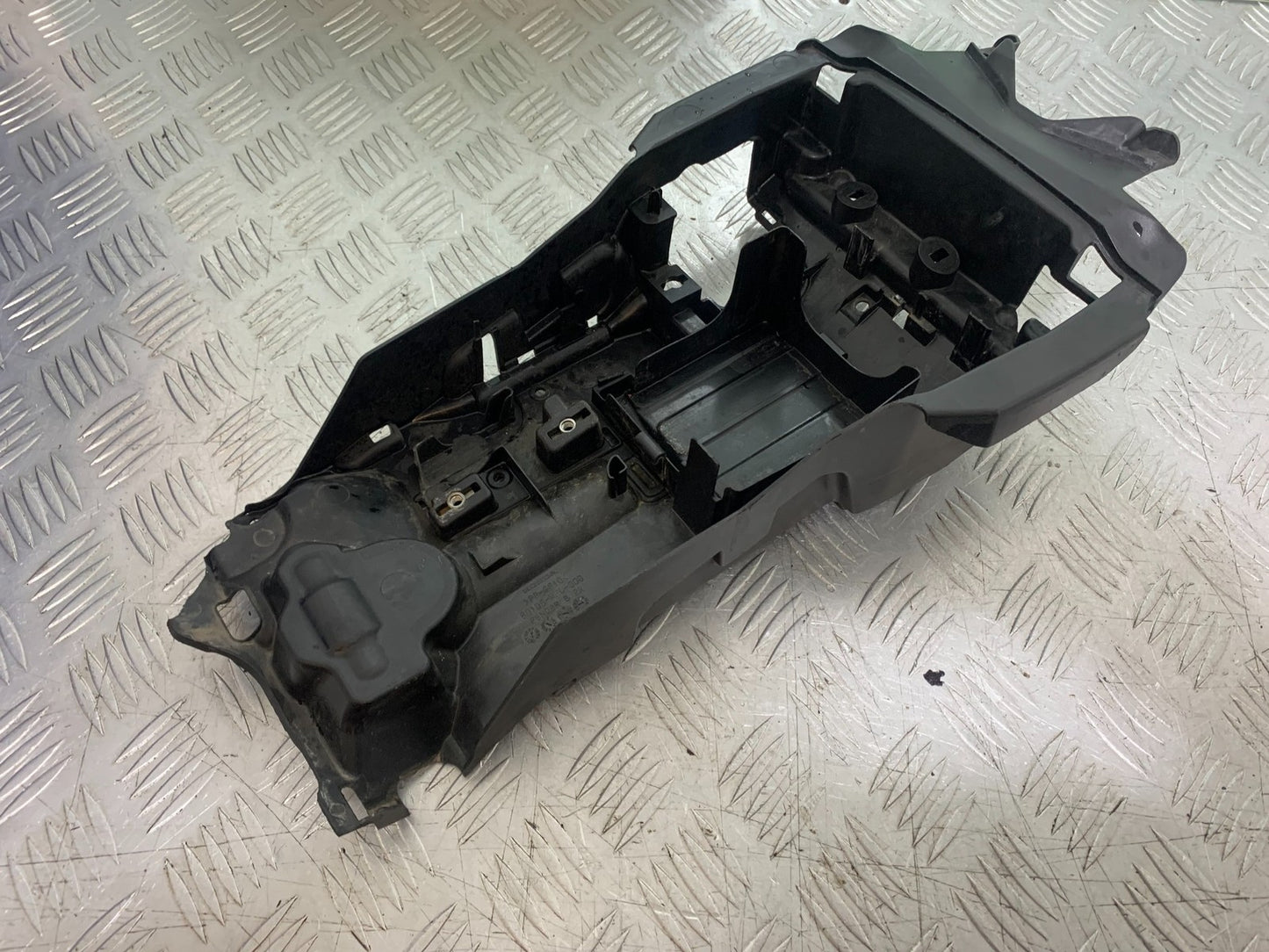 HONDA CBR1000 rr FIREBLADE UNDERTRAY   2008-2011 (CMB1253)