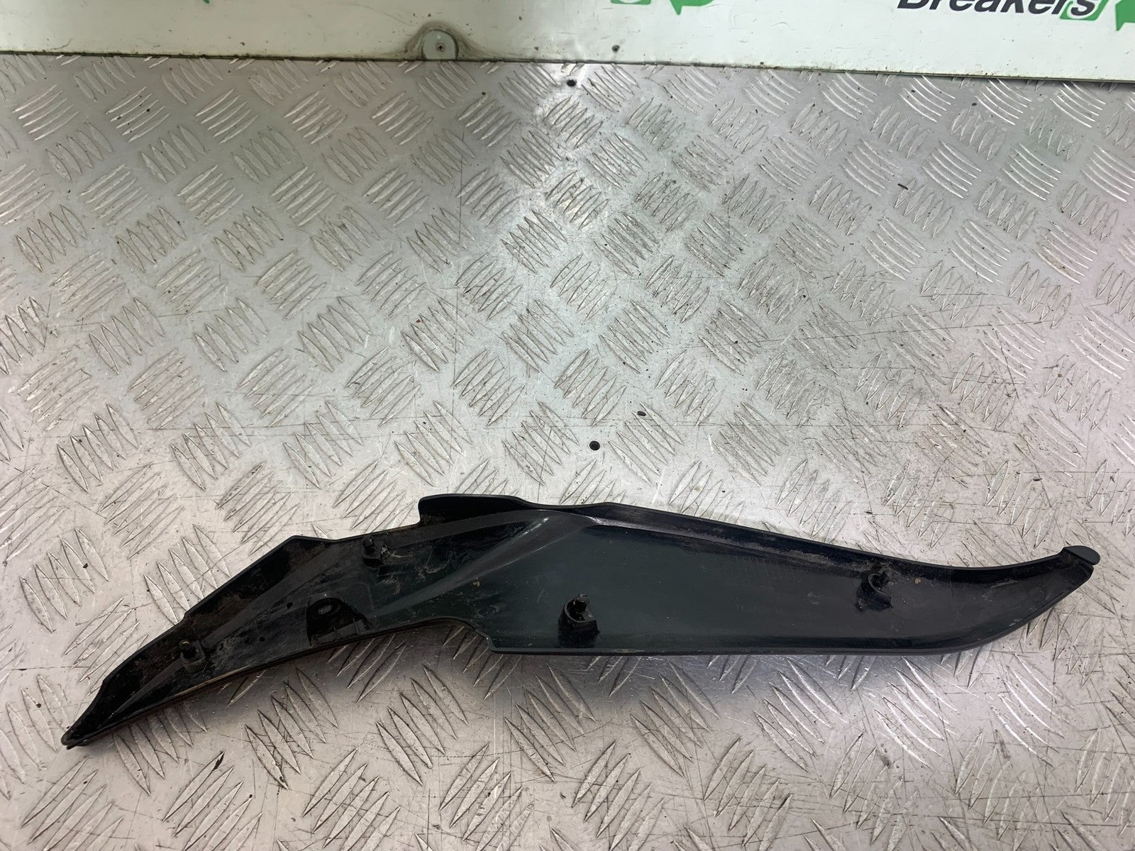 KAWASAKI ER6 F ER6F RIGHT TANK PANEL  YEAR 2005-2008 (CMB1277)