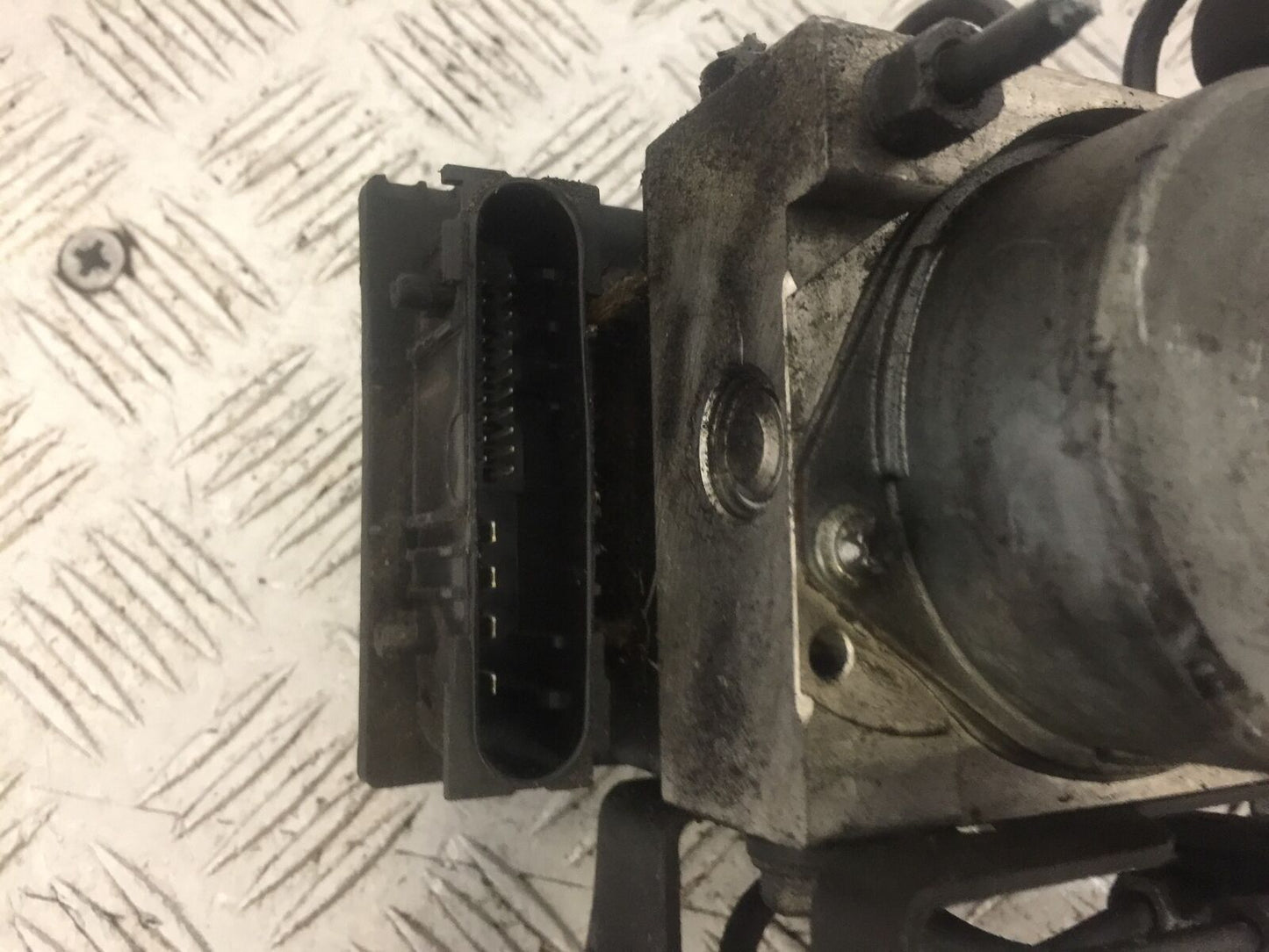 HONDA XL700 TRANSALP ABS PUMP  2008-2012  (STOCK 727)