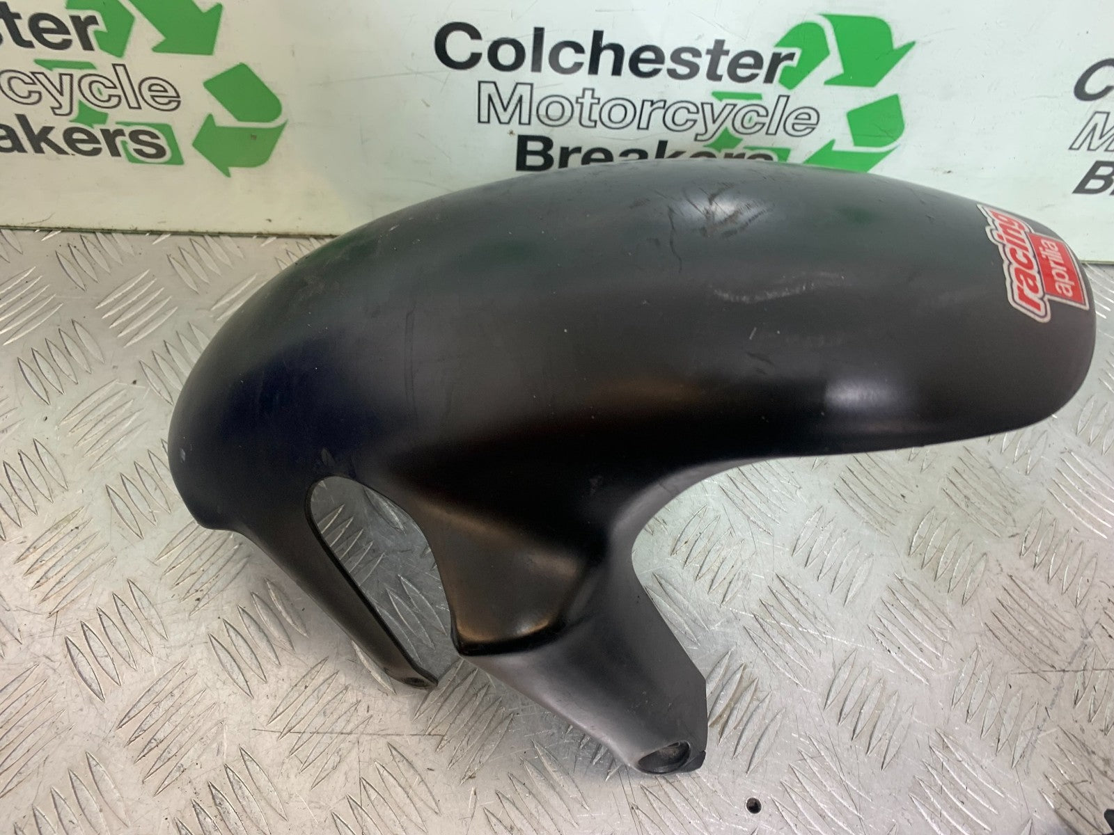 APRILIA RSV1000 RSV 1000 MILLE FRONT MUDGUARD 1998- 2003 (CMB1184)