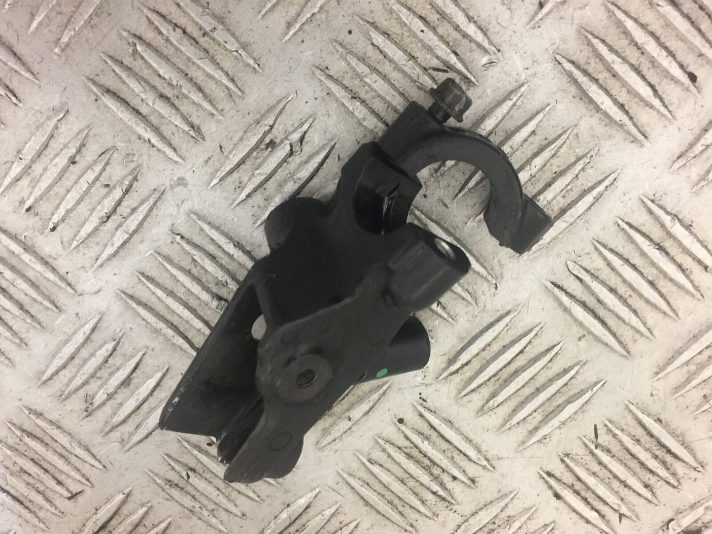 HONDA CBR 500 R  CBR500 R CLUTCH LEVER BRACKET  YEAR 2014  (STOCK 392)