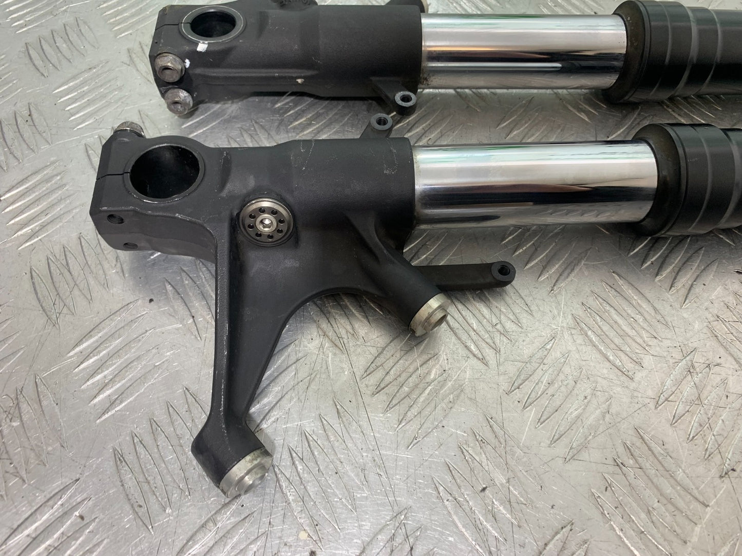 HONDA CBR1000 rr FIREBLADE FORKS  2012-2016 (CMB1280)