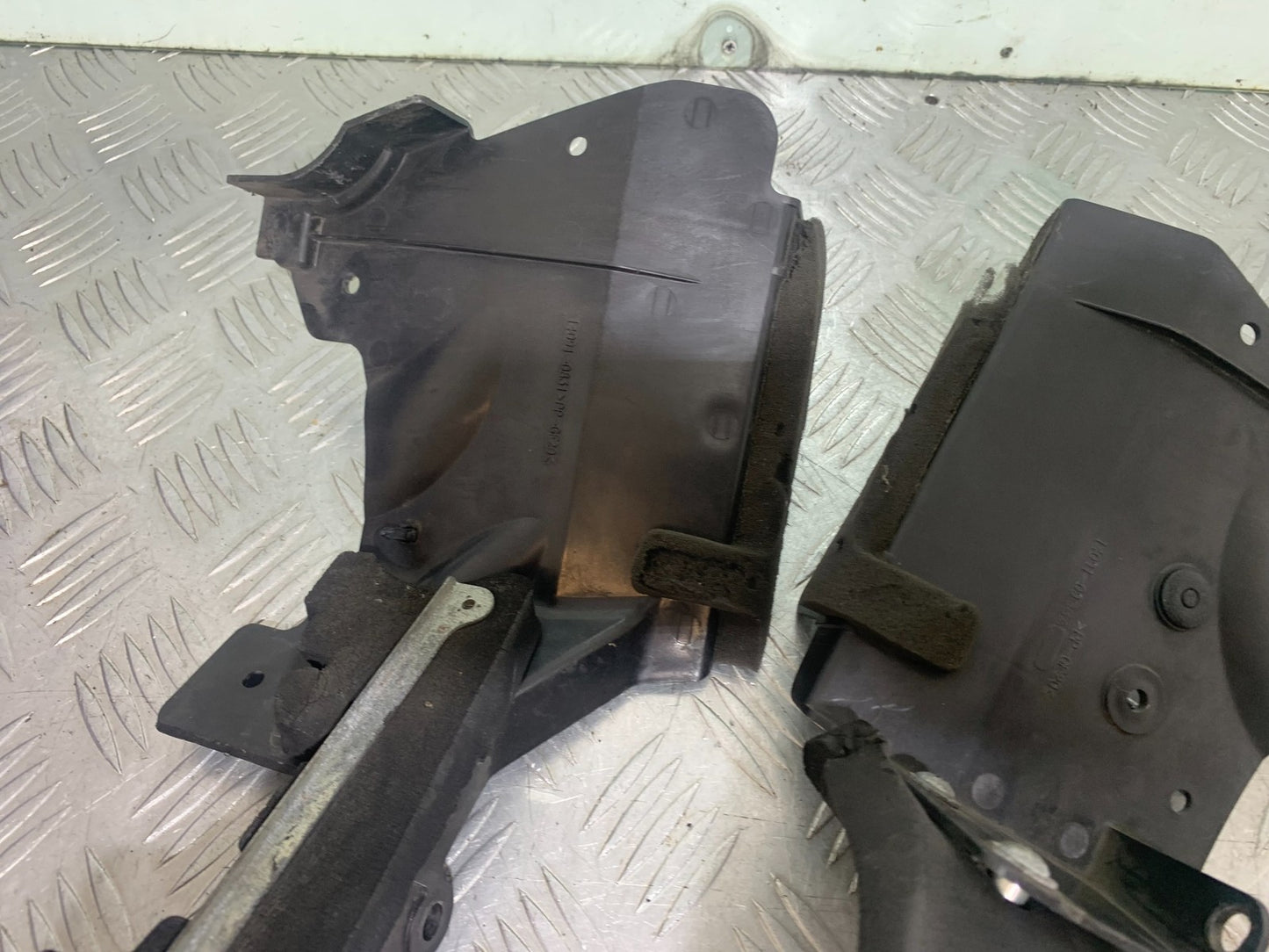 KAWASAKI GTR1400 GTR 1400 INNER FAIRING INFILLS   YEAR 2007-2009 (CMB1174)