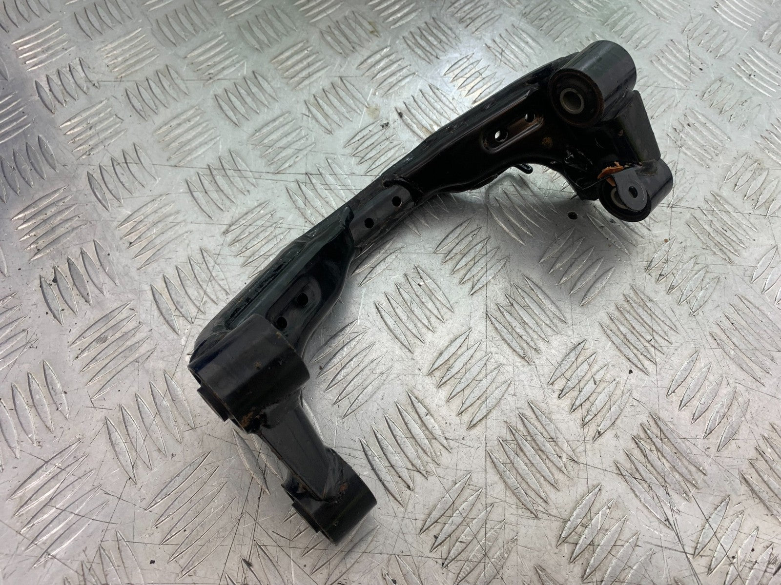 YAMAHA XMAX 300 ENGINE BRACKET   YEAR 2017-2020 (CMB1218)