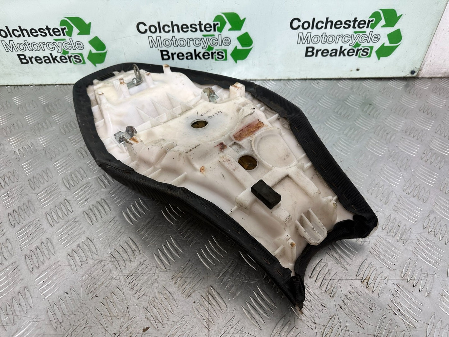 KAWASAKI ER6 F ER6F SEAT YEAR 2005-2008 (CMB1178)
