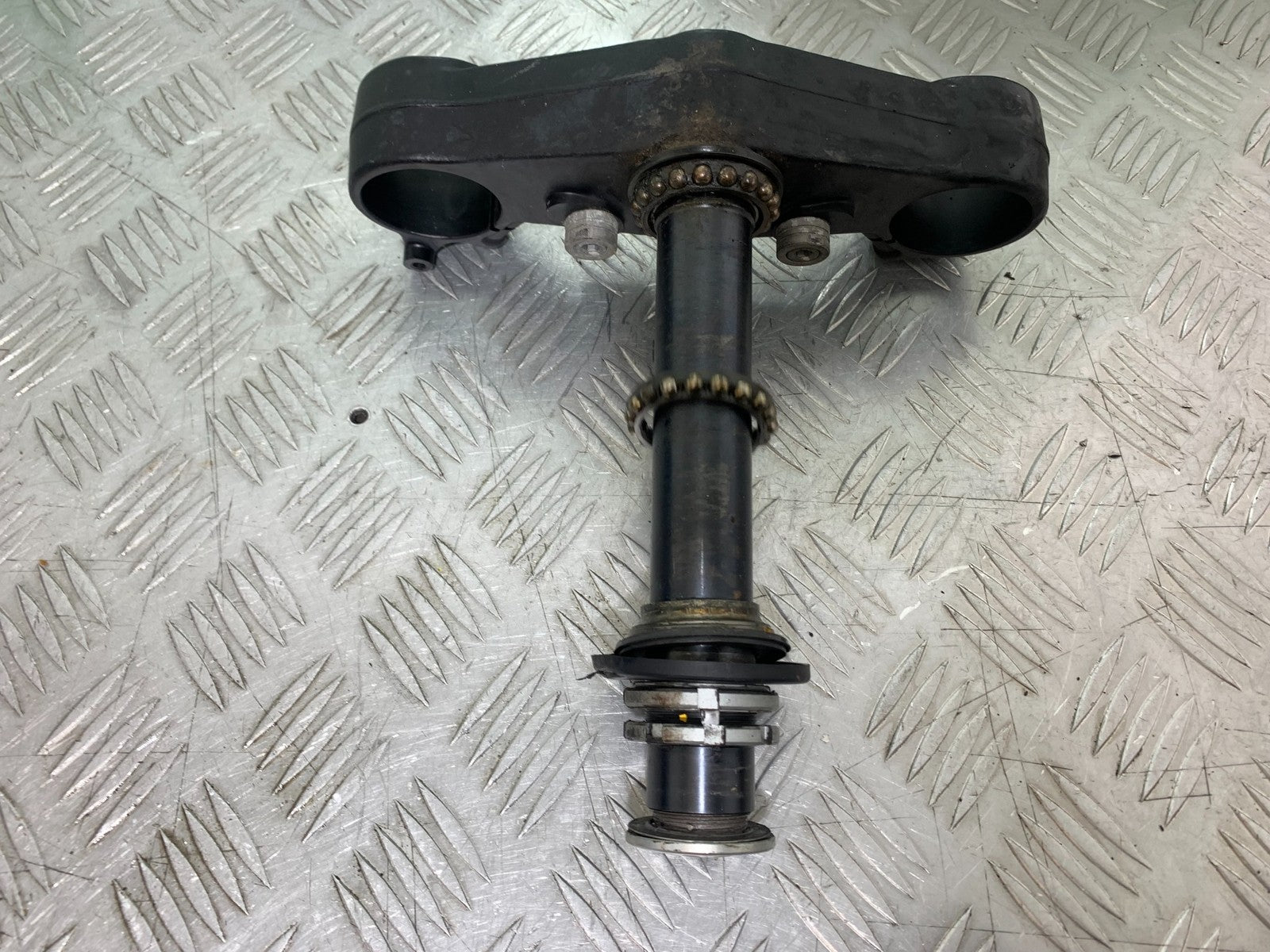 APRILIA RSV1000 RSV 1000 MILLE BOTTOM YOKE  1998- 2003 (CMB1184)