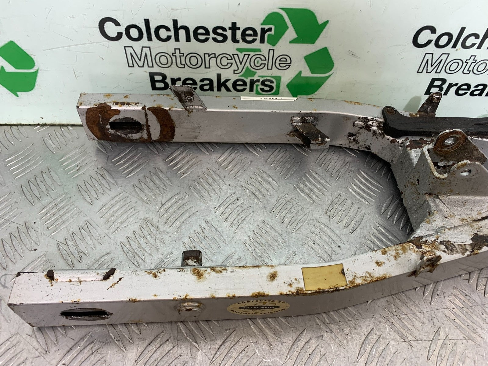HONDA XL125 VARADERO SWINGARM   YEAR 2001-2006  (CMB1304)