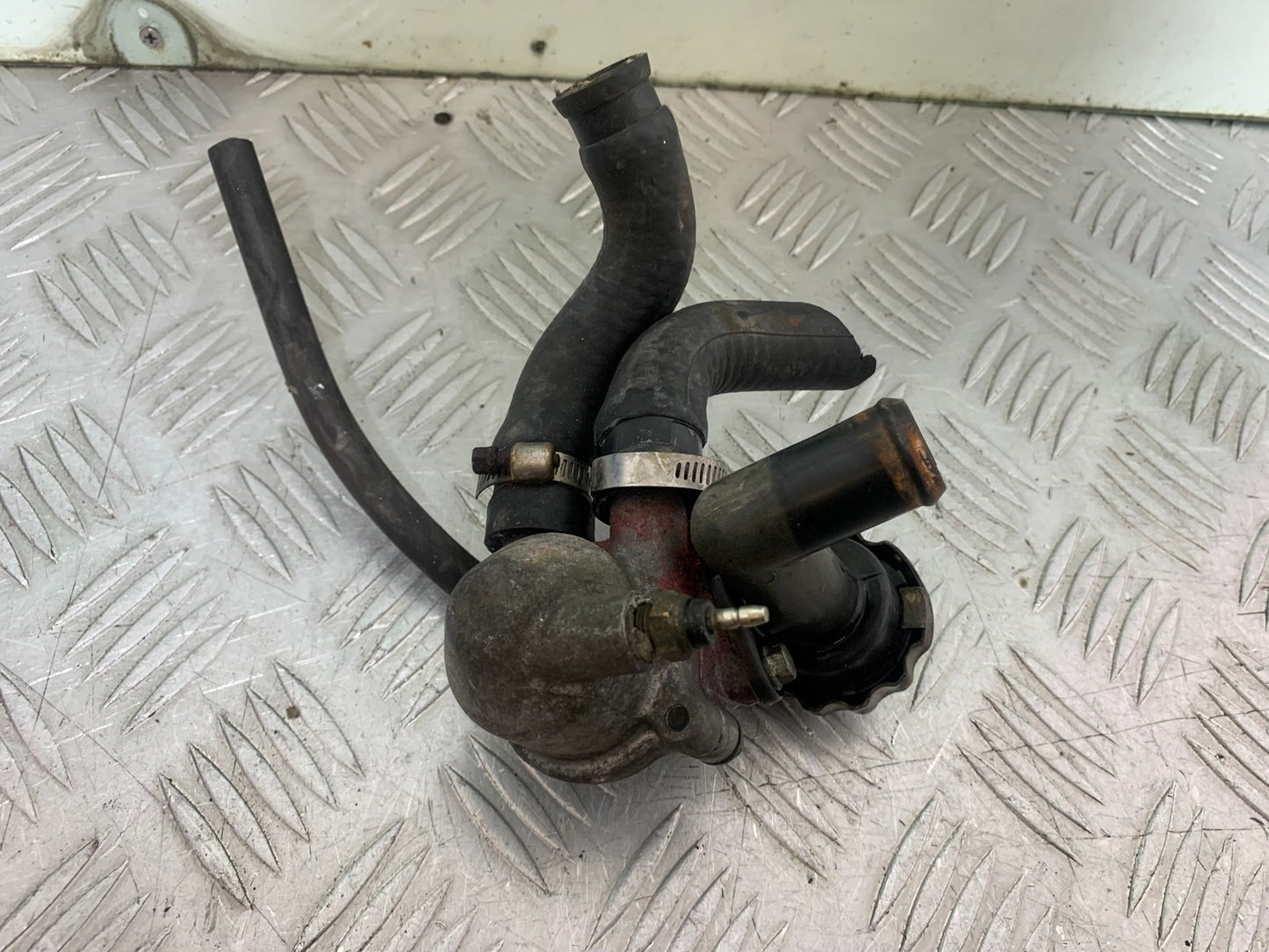 HONDA NTV 600 REVERE THERMOSTAT  YEAR 1988-1996  (CMB1281)