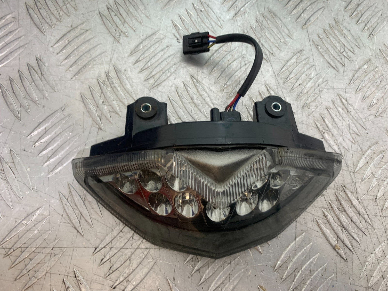 KAWASAKI 650 VERSYS REAR LIGHT YEAR 2015-2018 (CMB1288)