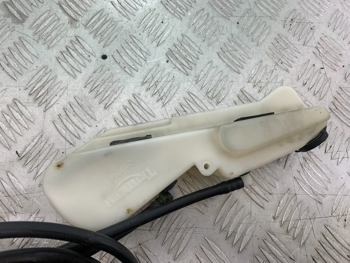 TRIUMPH 955i SPRINT ST COOLANT BOTTLE 1999-2004 (CMB1176)