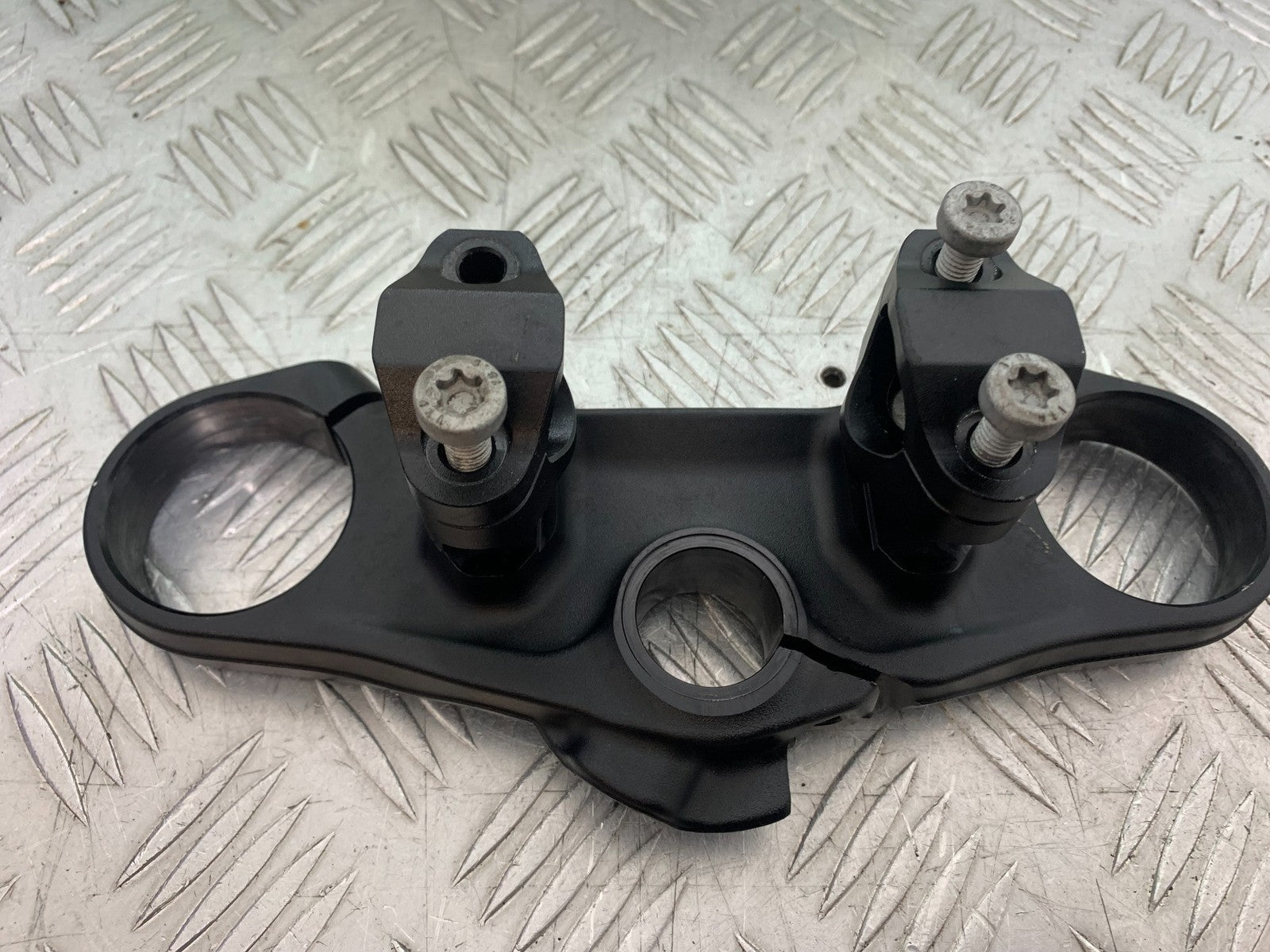 KTM 1290 SUPER DUKE R TOP YOKE YEAR 2020-2024 (CMB1272)
