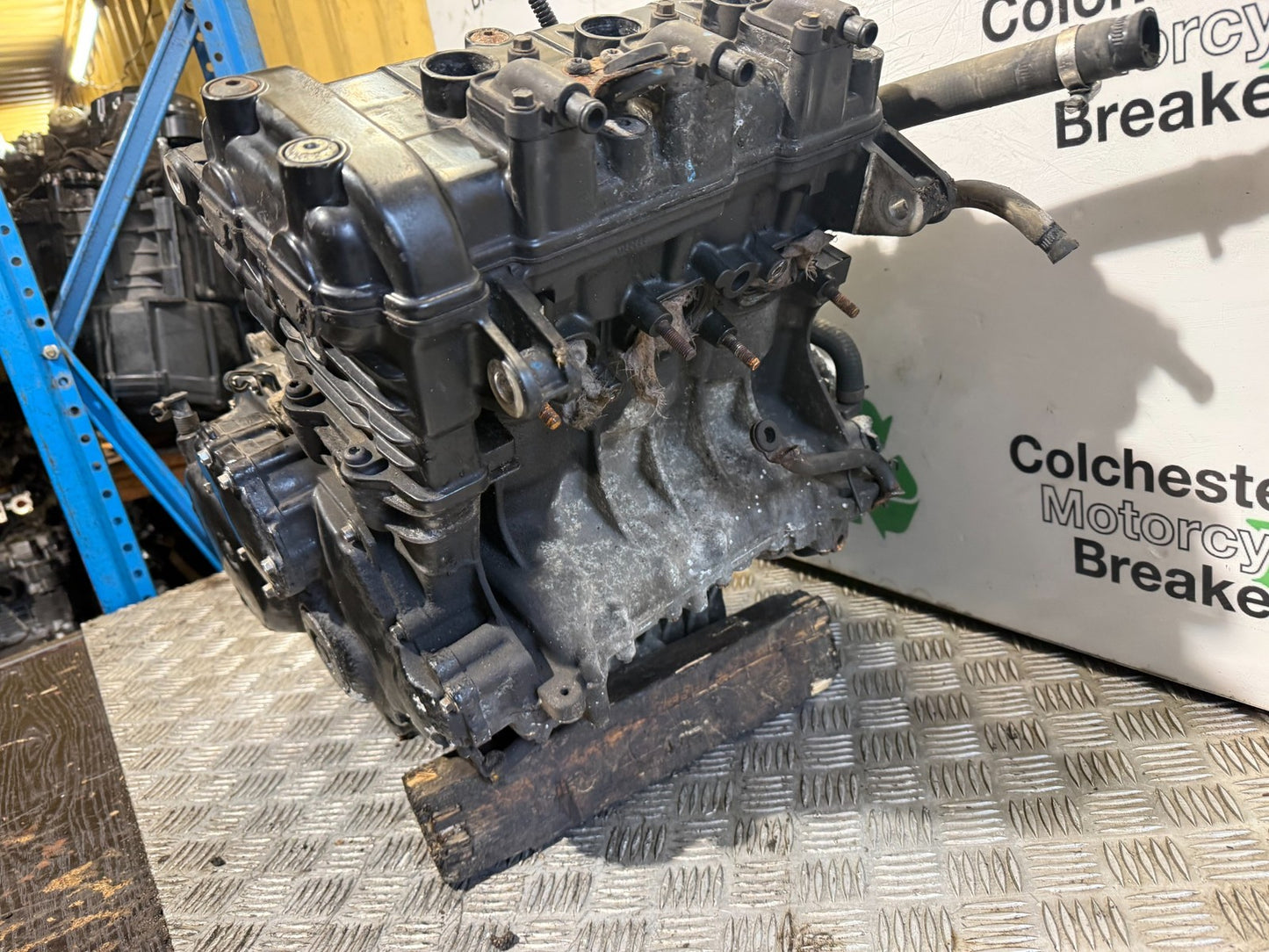TRIUMPH 955i SPRINT ST ENGINE YEAR 1999-04 (CMB1230)