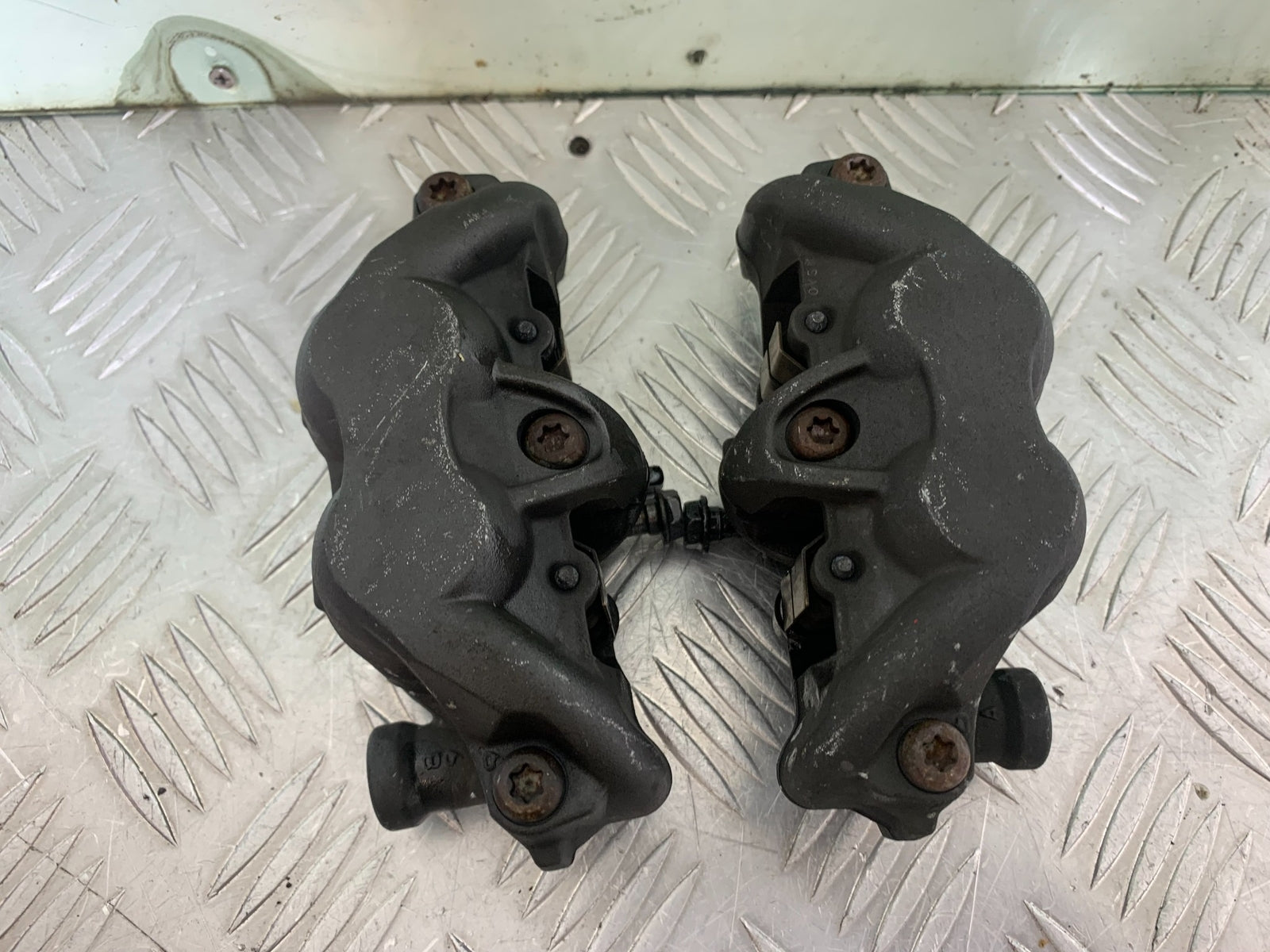 KAWASAKI ZX10R ZX 10R FRONT BRAKE CALIPERS   YEAR 2011-2015 (CMB1154)