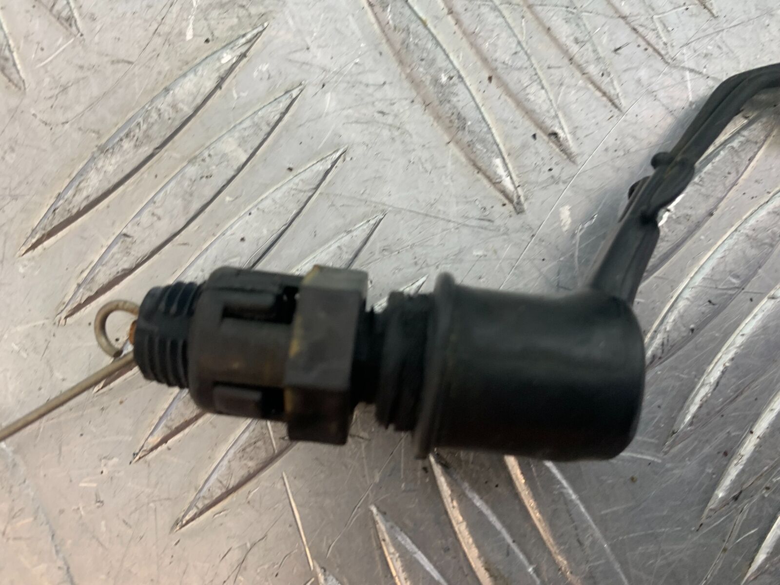 YAMAHA XS1100 MIDNIGHT SPECIAL REAR BRAKE LIGHT SWITCH  YEAR 1980-1982 (CMB1122)
