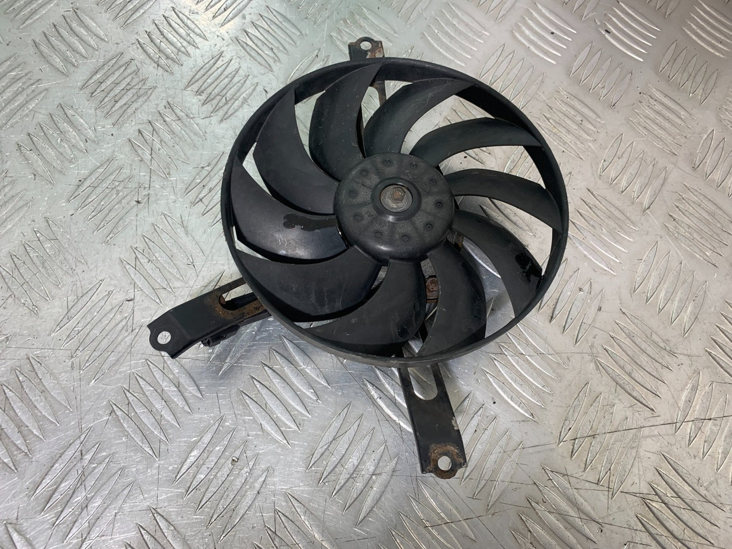 HONDA CBR1000 rr FIREBLADE RADIATOR FAN 2012-2016 (CMB1280)