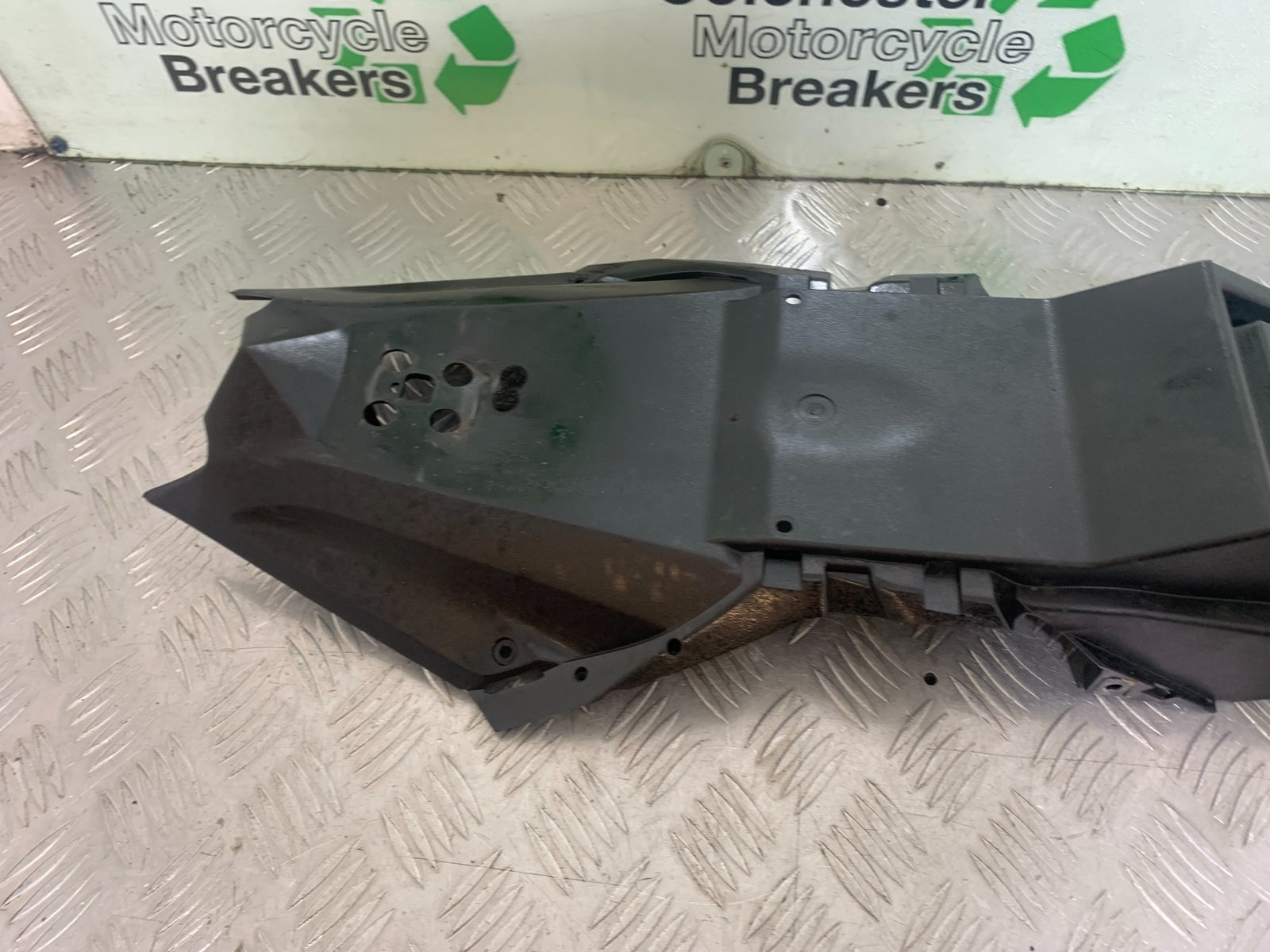 KAWASAKI Z125 Z 125 UNDERTRAY YEAR  2018-2023 (CMB1167)