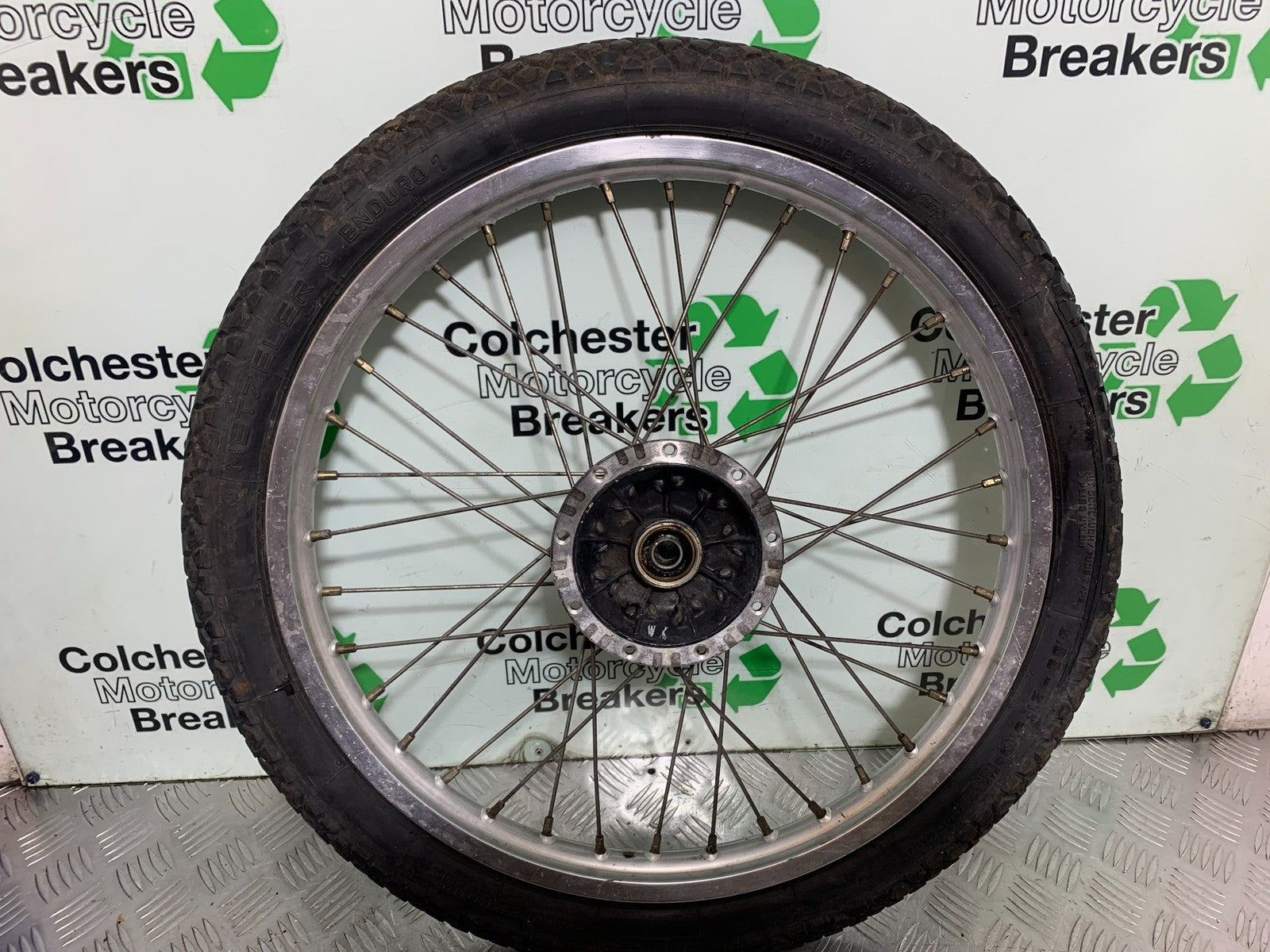 KAWASAKI KLR250 KLR 250 FRONT WHEEL   YEAR 1984-2001 (CMB1225)
