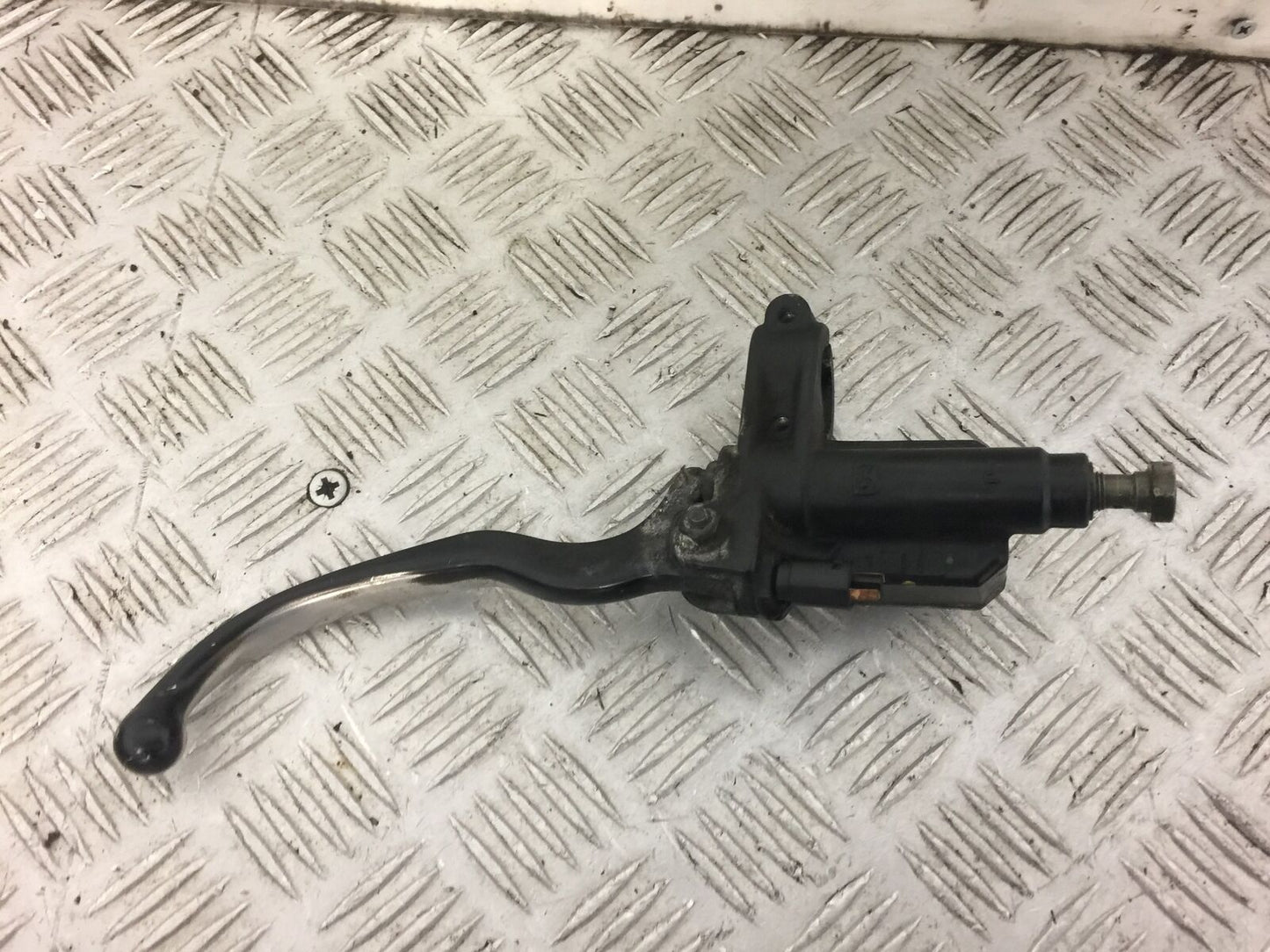 PIAGGIO MP3 300 YOURBAN LT FRONT BRAKE MASTER CYLINDER  YEAR 2012 STOCK 419