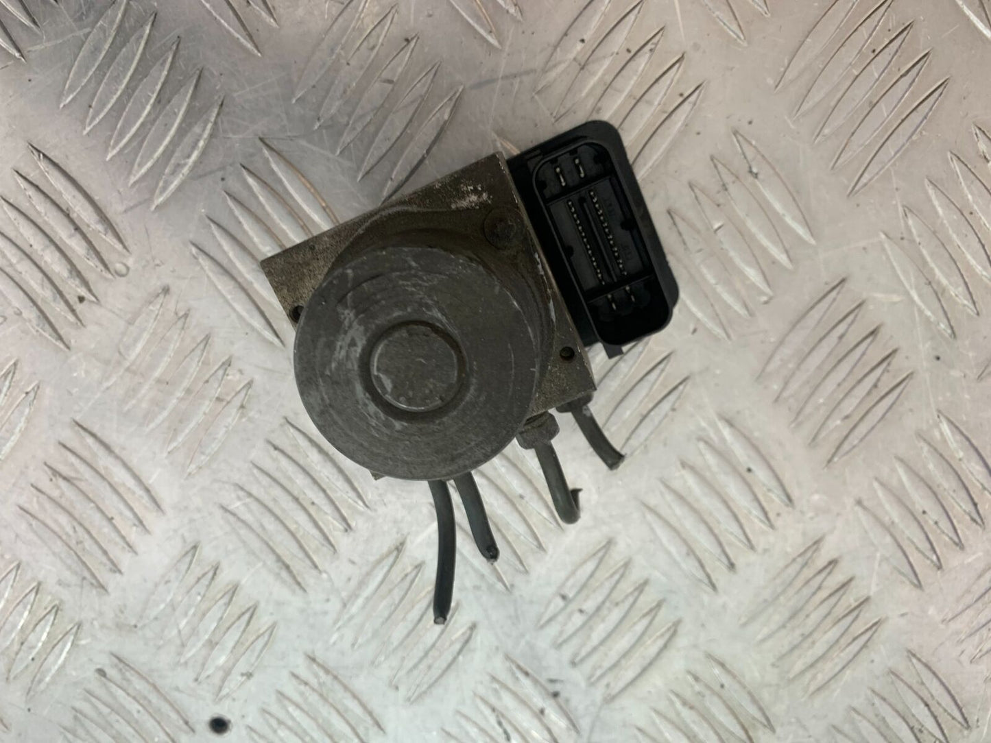 SUZUKI DL 650 V-STROM ABS PUMP   YEAR 2020 (CMB1117)