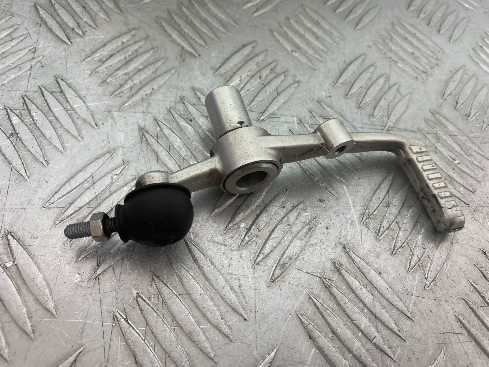 BMW S1000 RR GEAR LEVER   YEAR 2015-2018 (CMB1246)