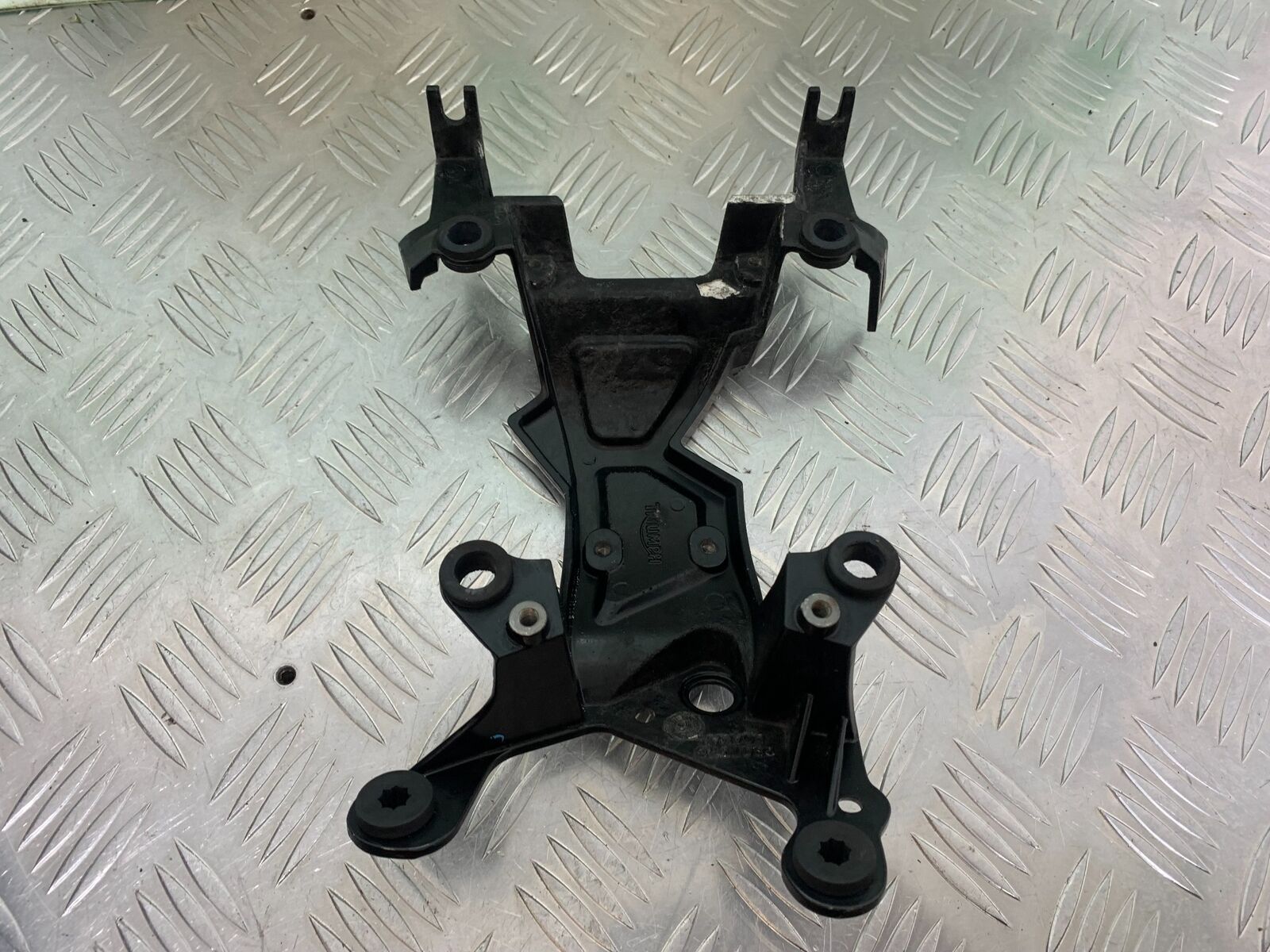 TRIUMPH TIGER 800 XC FAIRING BRACKET  YEAR 2011-2014 (CMB1022)