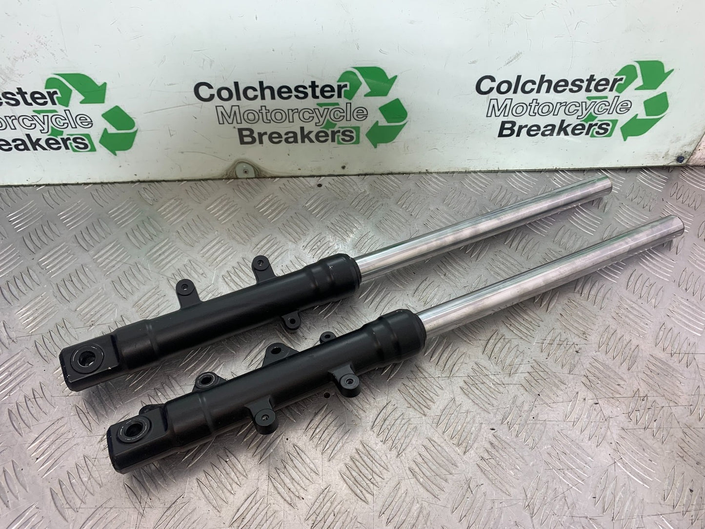 YAMAHA XMAX 300 FORKS  YEAR 2017-2020 (CMB1218)