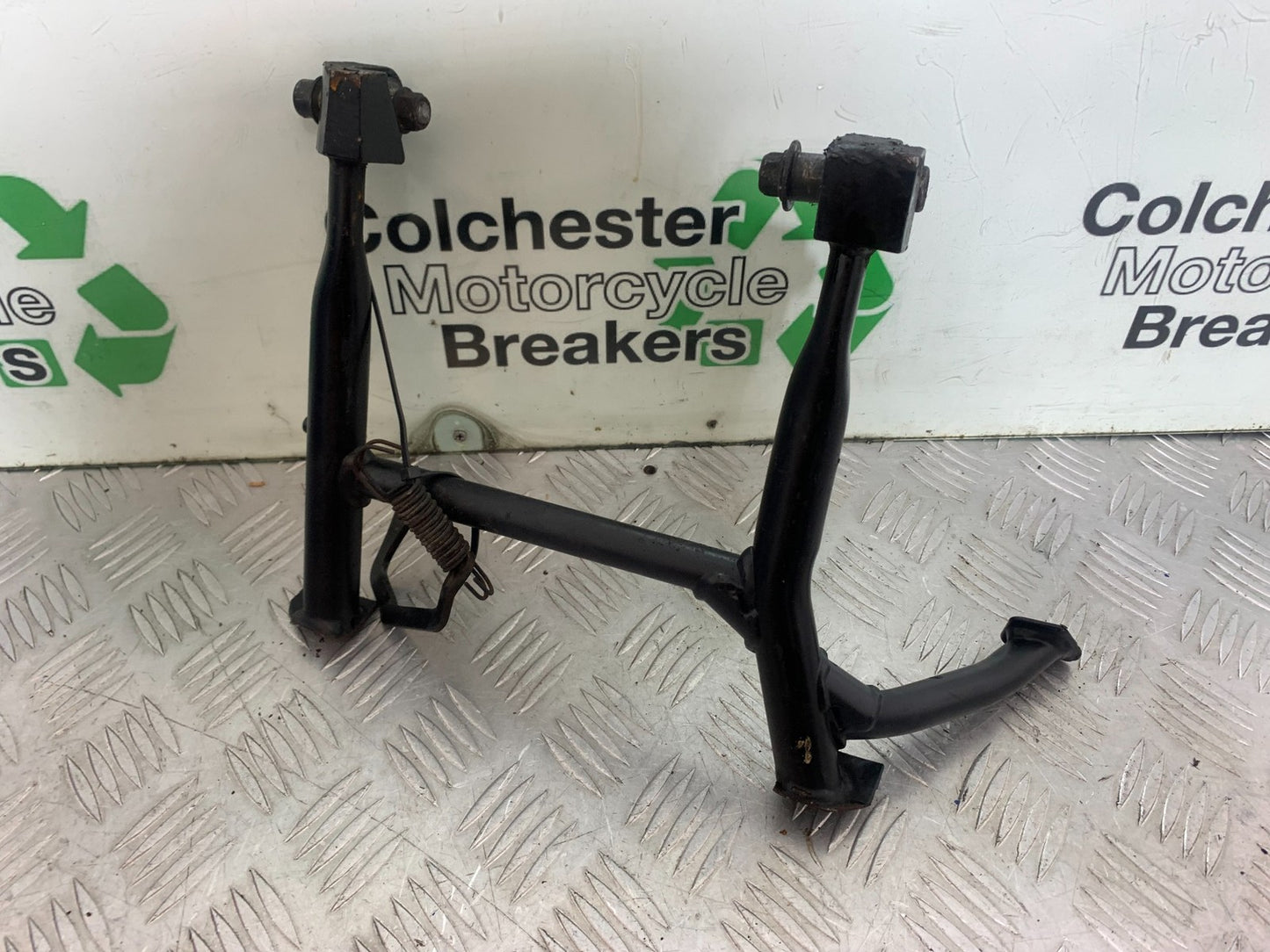 TRIUMPH 1050 SPRINT ST CENTER STAND  YEAR 2004-2007 (CMB1197)