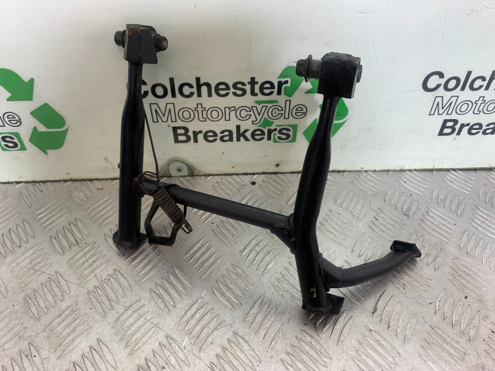 TRIUMPH 1050 SPRINT ST CENTER STAND  YEAR 2004-2007 (CMB1197)