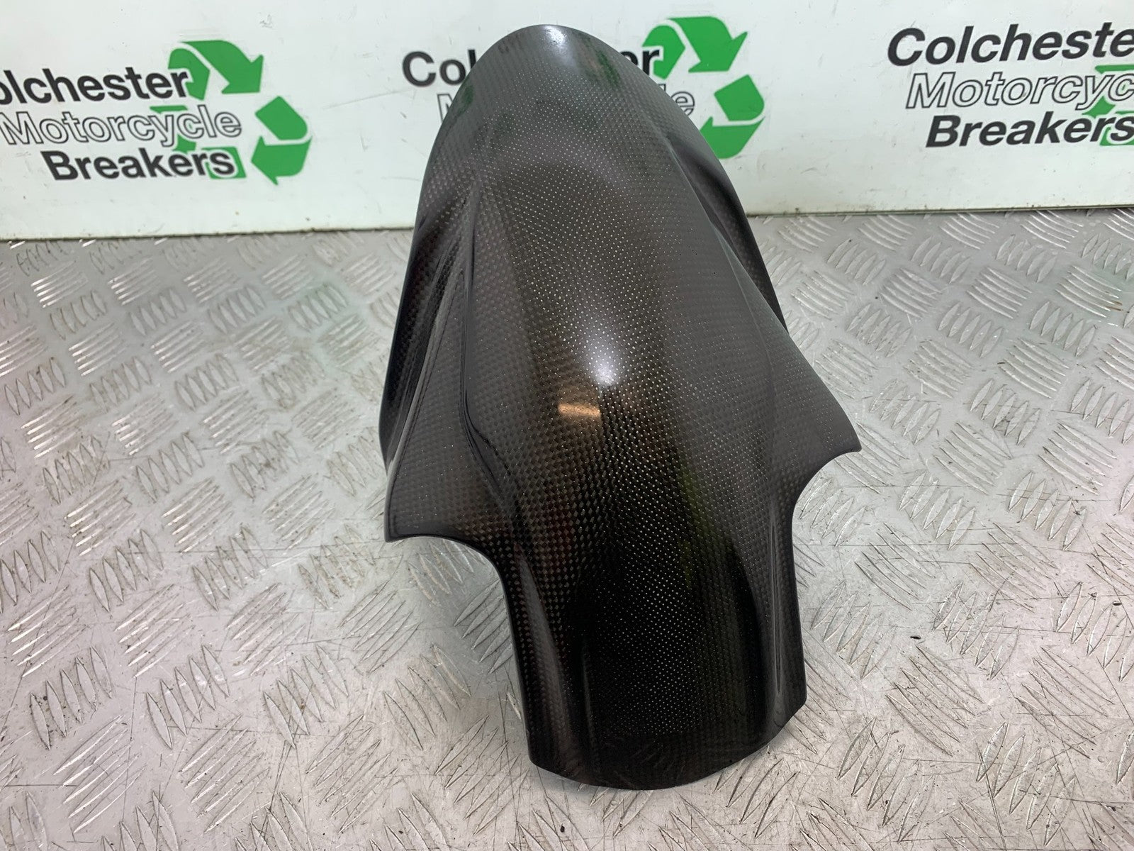 MV AGUSTA 800 F3 CARBON FRONT MUDGUARD  YEAR 2017-2019 (CMB1227)