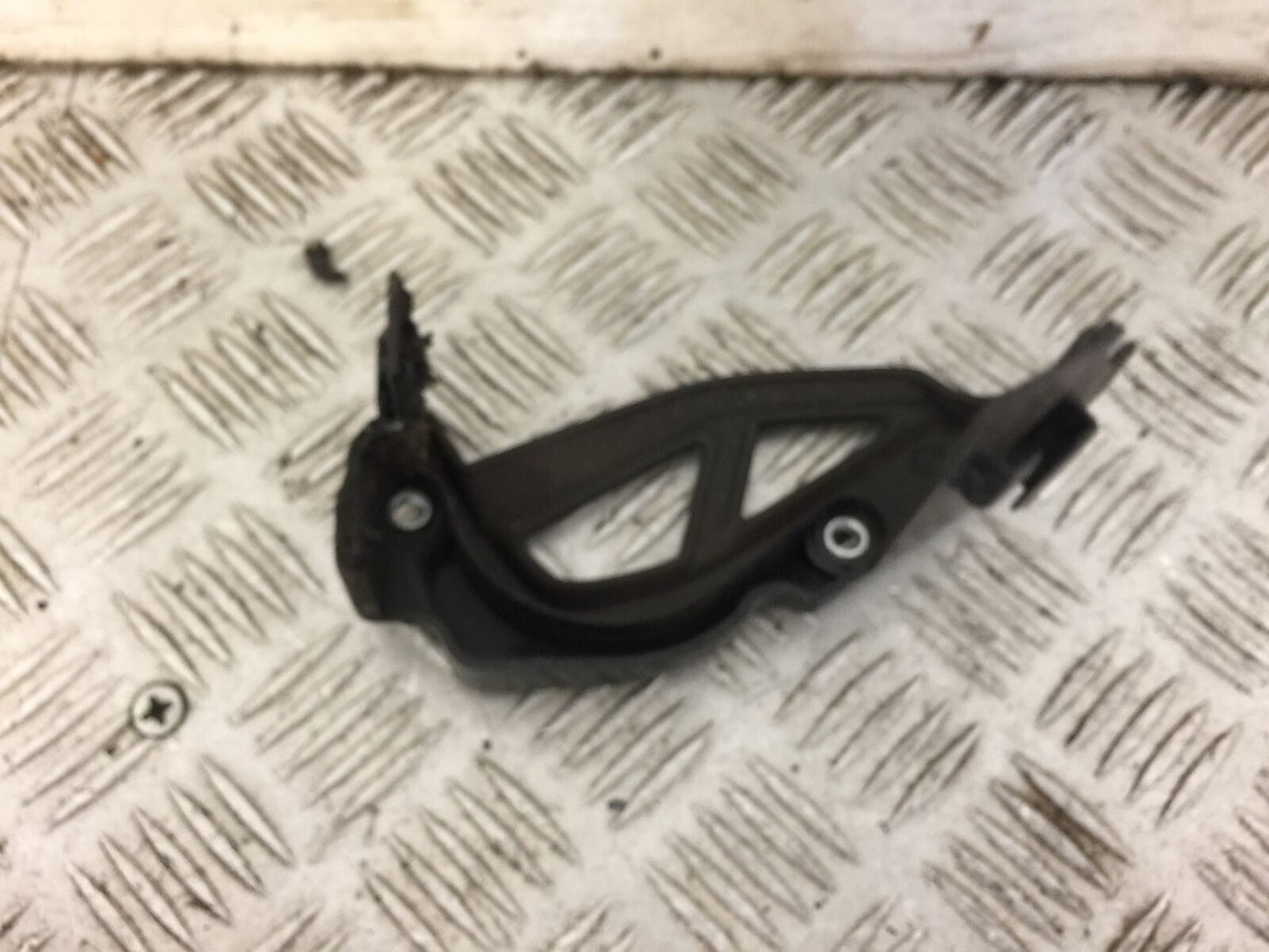 YAMAHA MT 125 MT125 SPROCKET COVER  YEAR 2014-2019 ABS (STOCK 477)