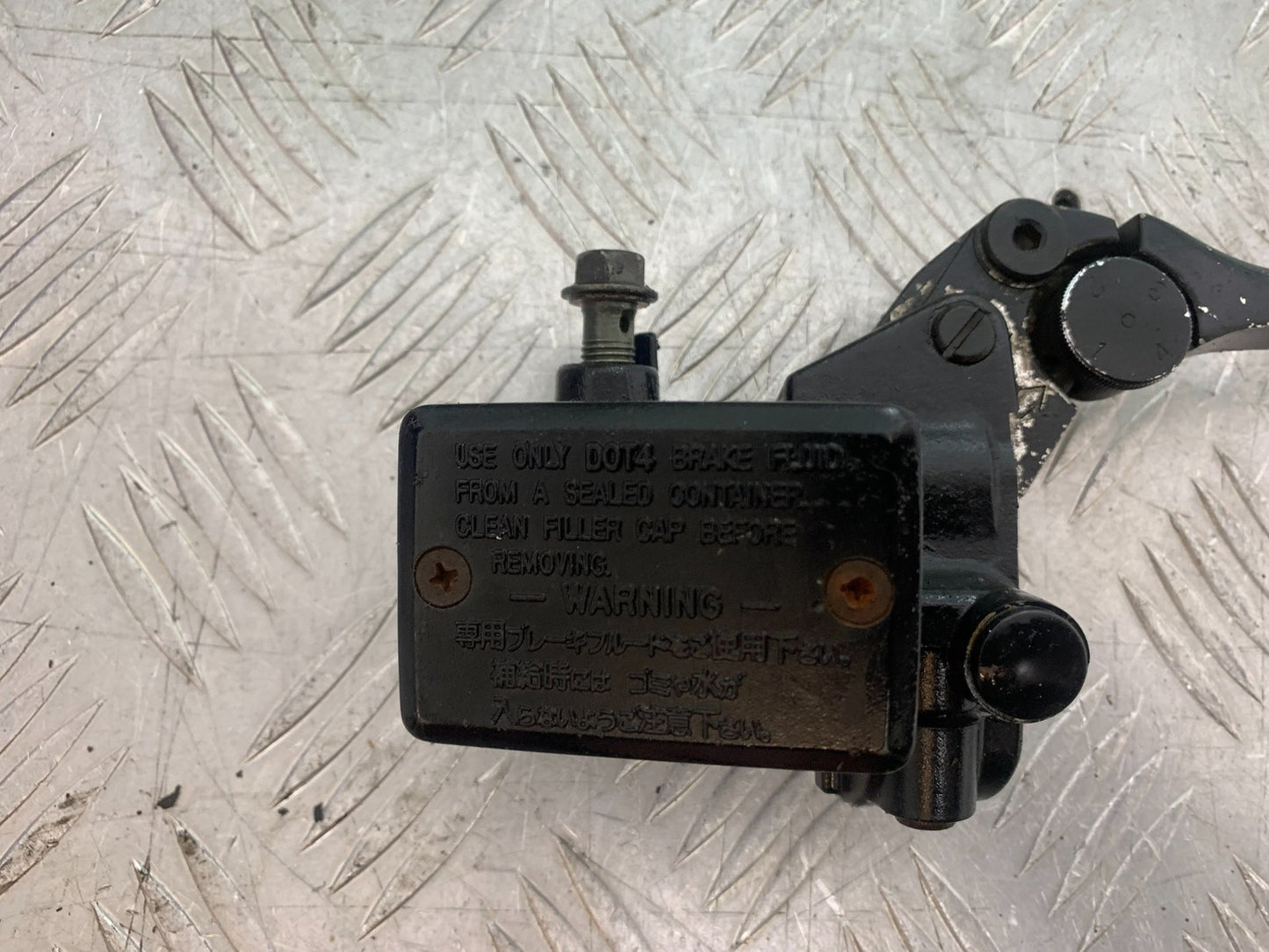 YAMAHA FZS600 FAZER 600 FRONT MASTER CYLINDER    YEAR 1998-2001 (CMB1267)