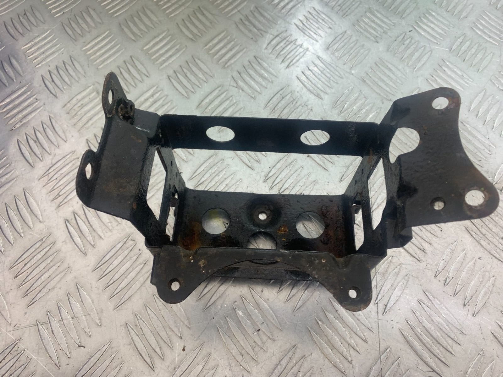KAWASAKI GT550 GT 550 BATTERY BOX YEAR 1984-87 (CMB1141)