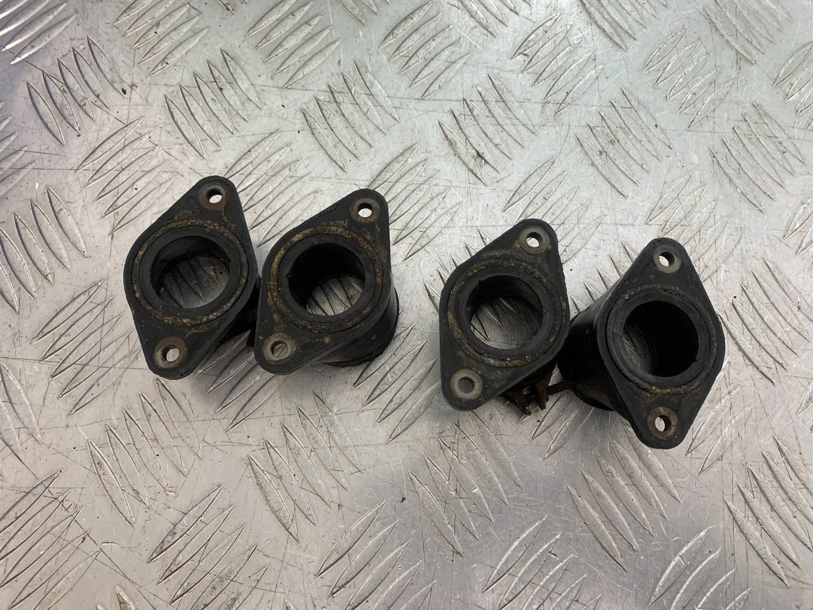 SUZUKI GSF600 GSF 600 BANDIT CARB RUBBERS  2000-2004 (CMB1269)