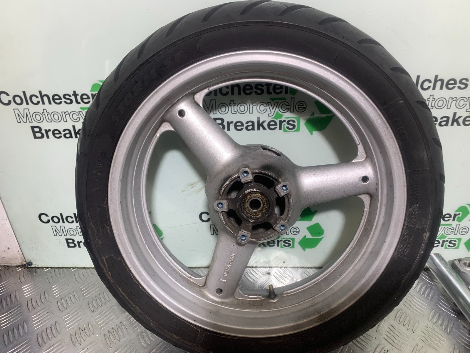 SUZUKI SV650 SV 650 mk1 REAR WHEEL  1999-2002 (CMB1238)